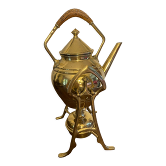 Samovar, brass and rattan teapot with a support and its adaptable stove, 1900 period