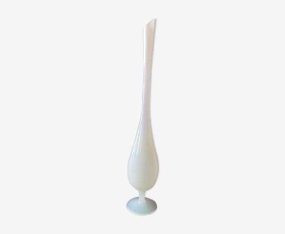 Soliflore vintage en verre opalin