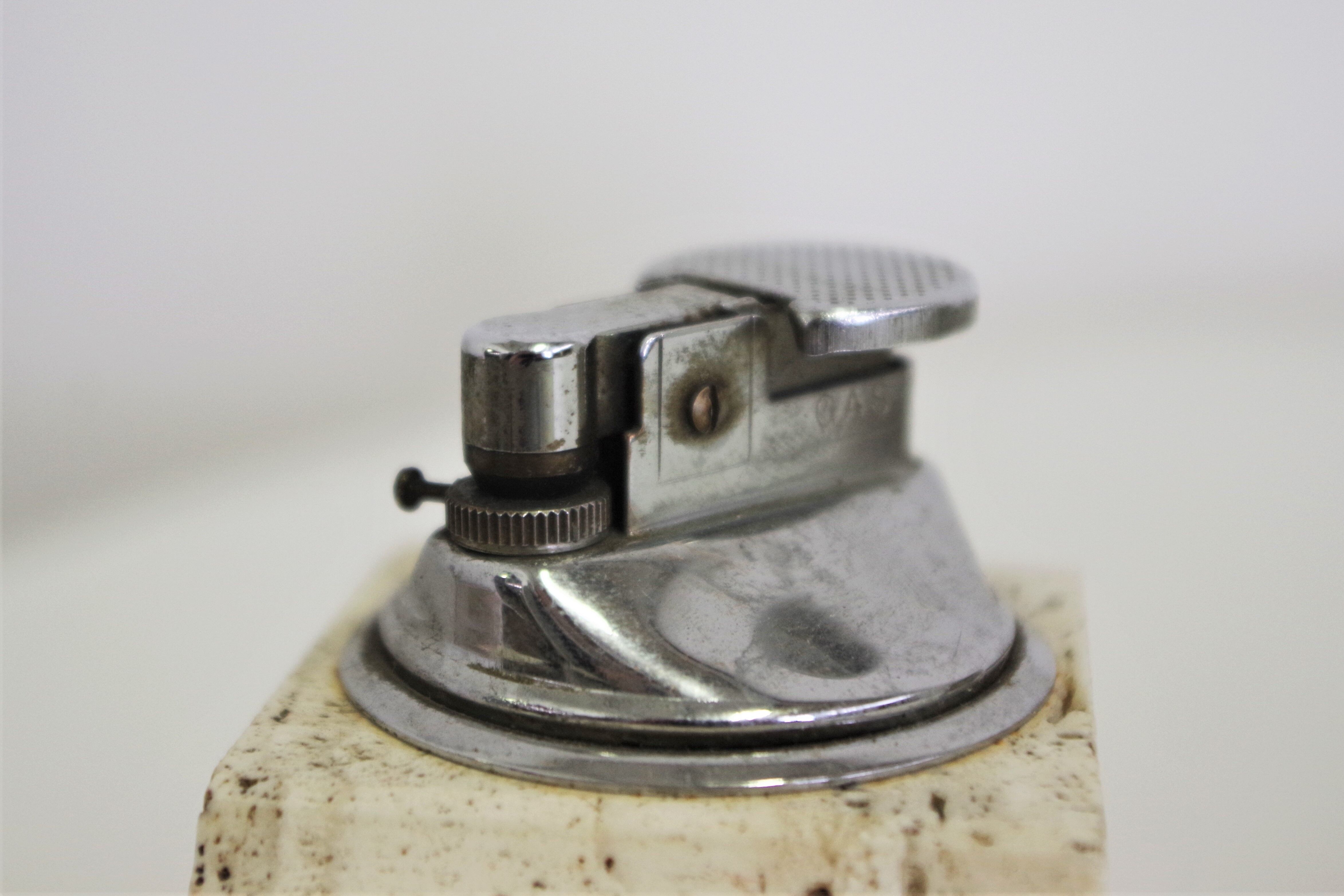 Smoking accessories in marble and onyx, 1970s, lot of 4