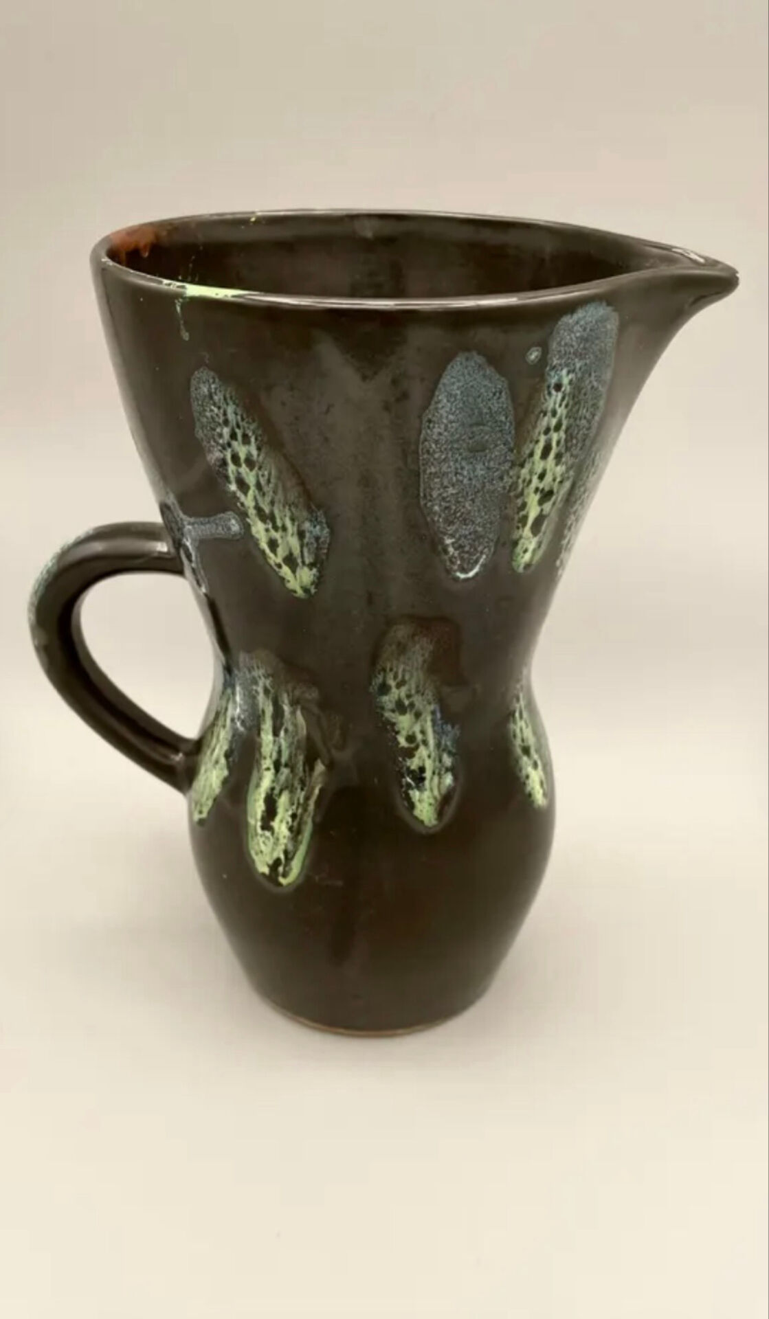 Jug signed Digoin Sarreguemines. Glazed ceramic. 50s 60s.
