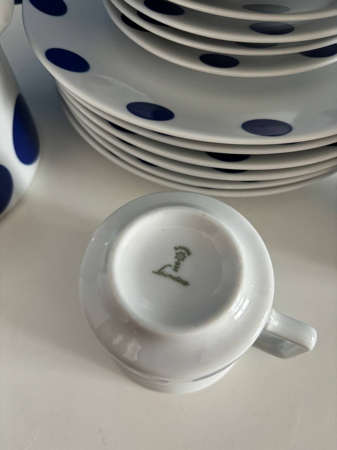 Service à café vintage 1970 bavaria - tasse et soucoupe a café - assiettes a dessert - cafetière pois bleu vintage seventies