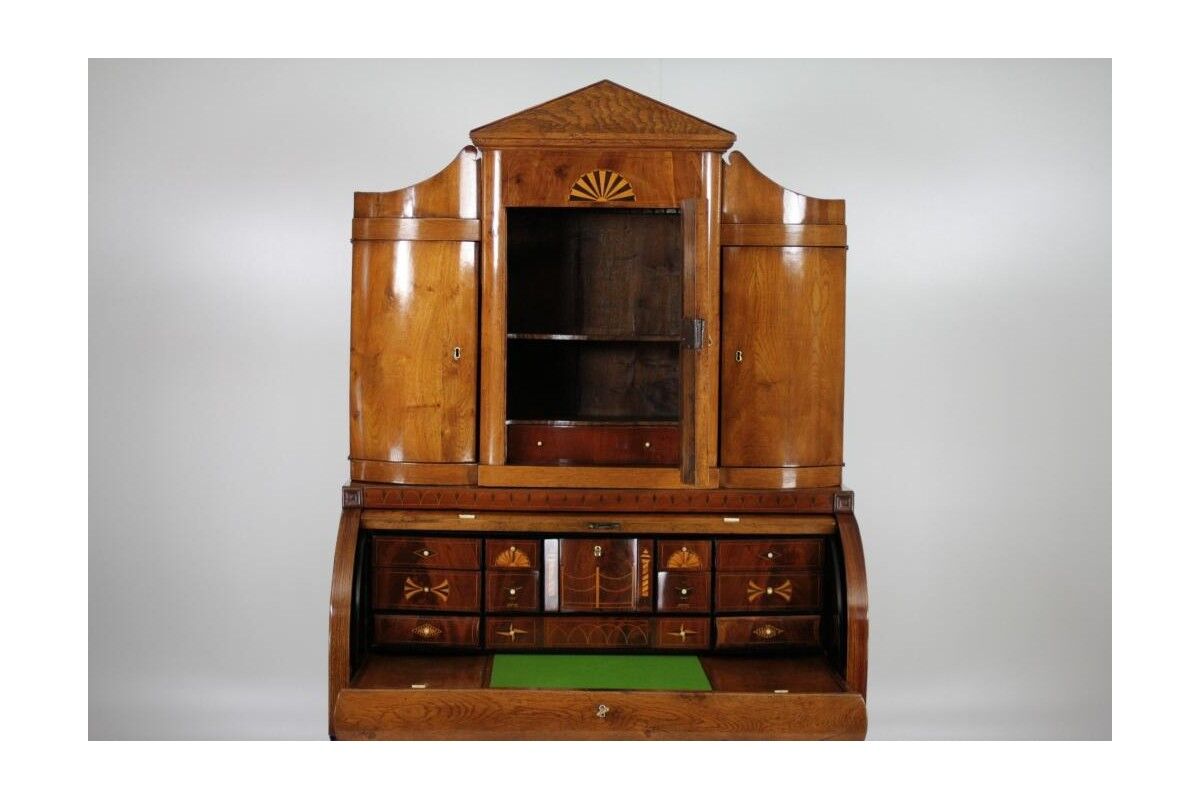 Oak secretary, Northern Europe, around 1820