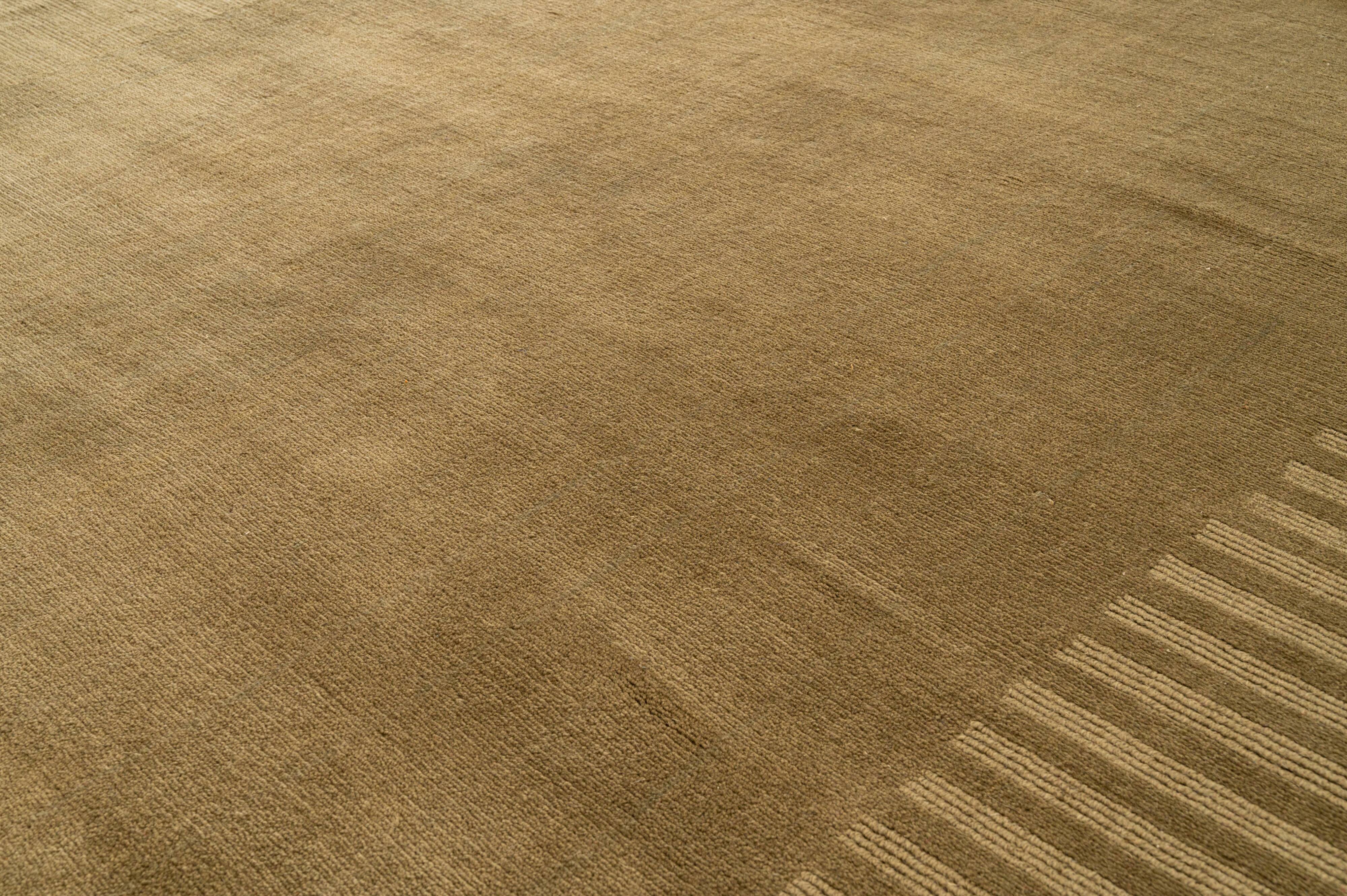 Scandinavian style minimalist relief short pile rug. 232 x 170 cm (91 x 67 in)