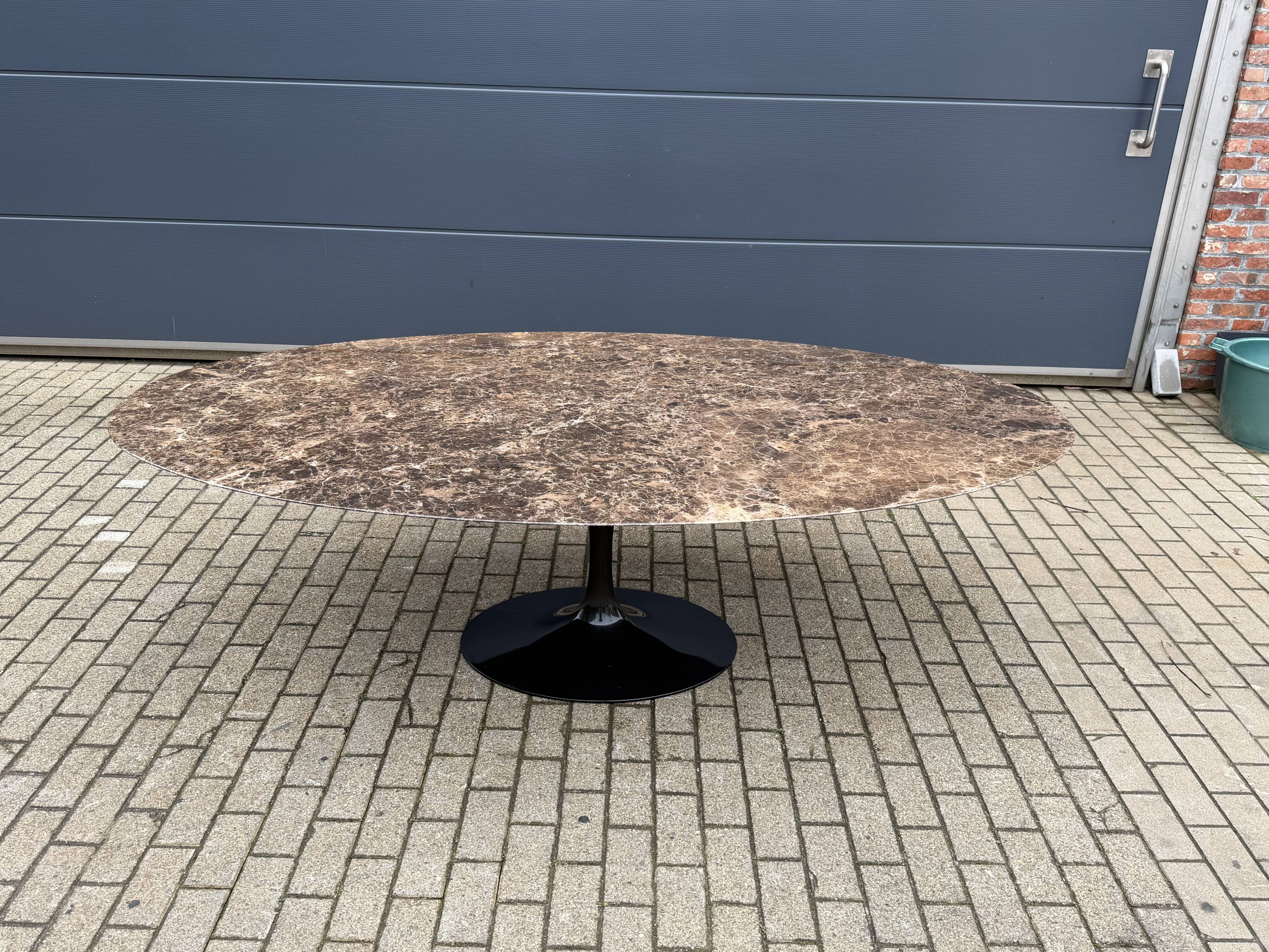 Original oval dining table Knoll Tulip (244cm) Emperador
