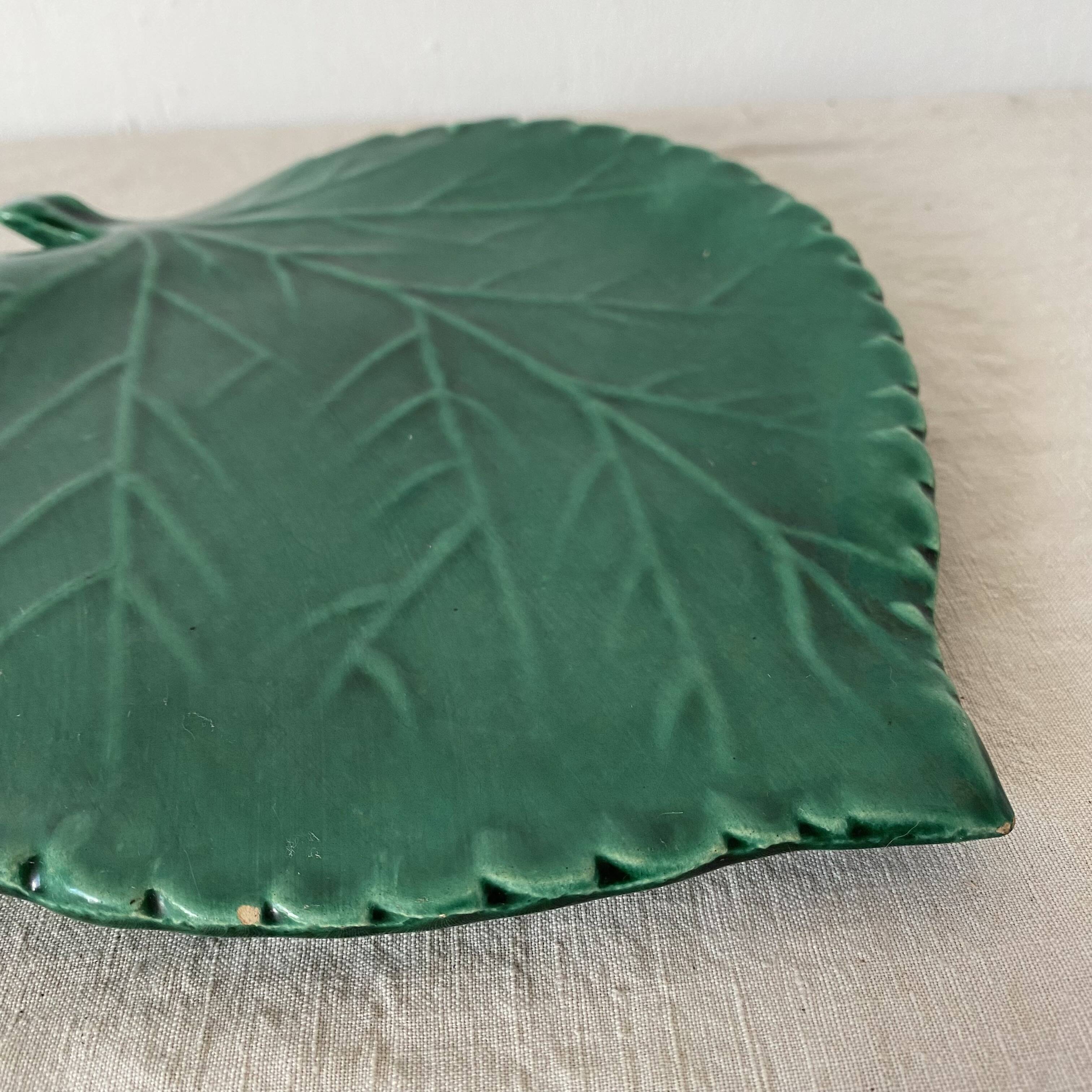 Plat feuille vintage en céramique