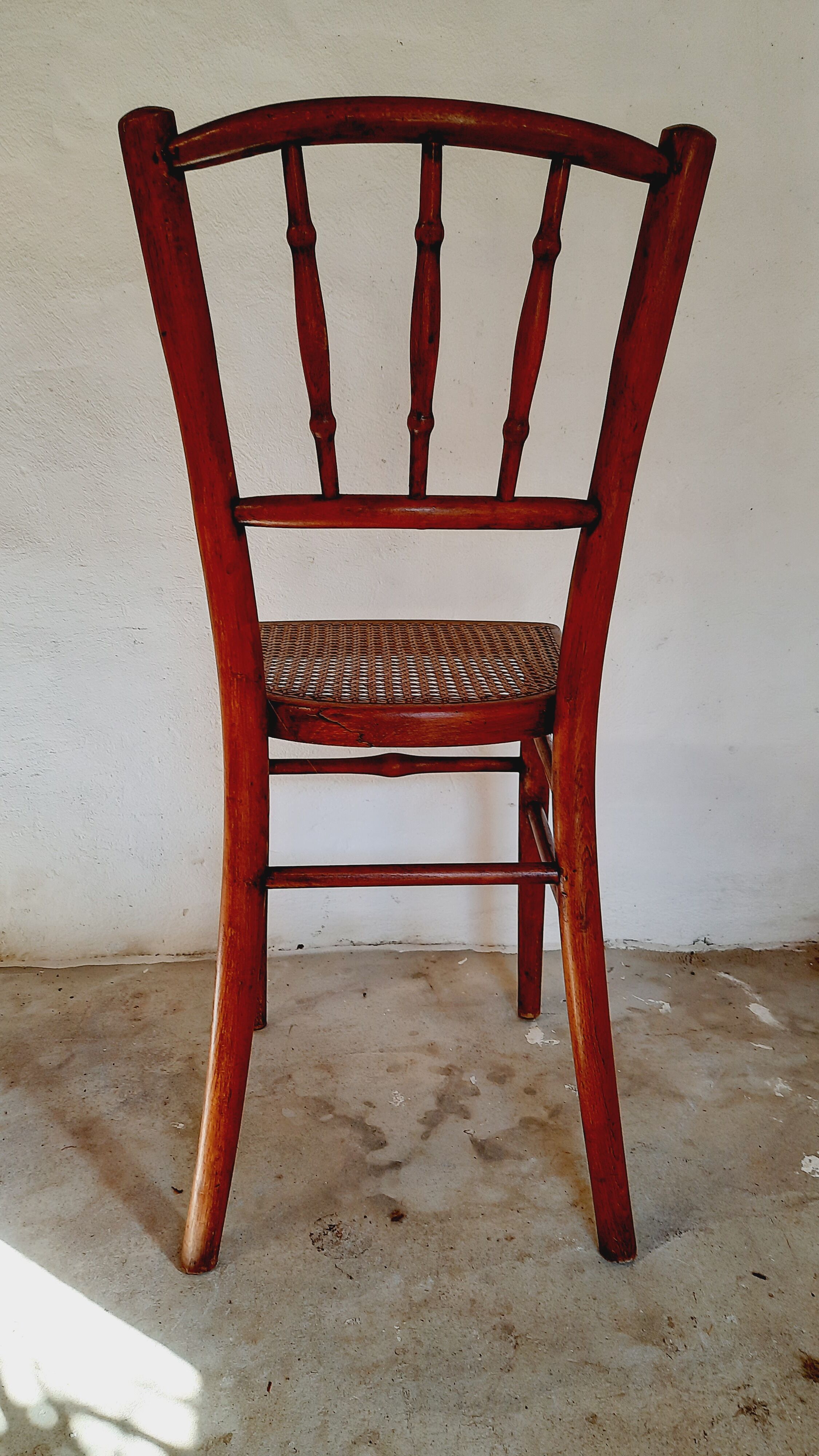 Lot 4 bistro chairs
