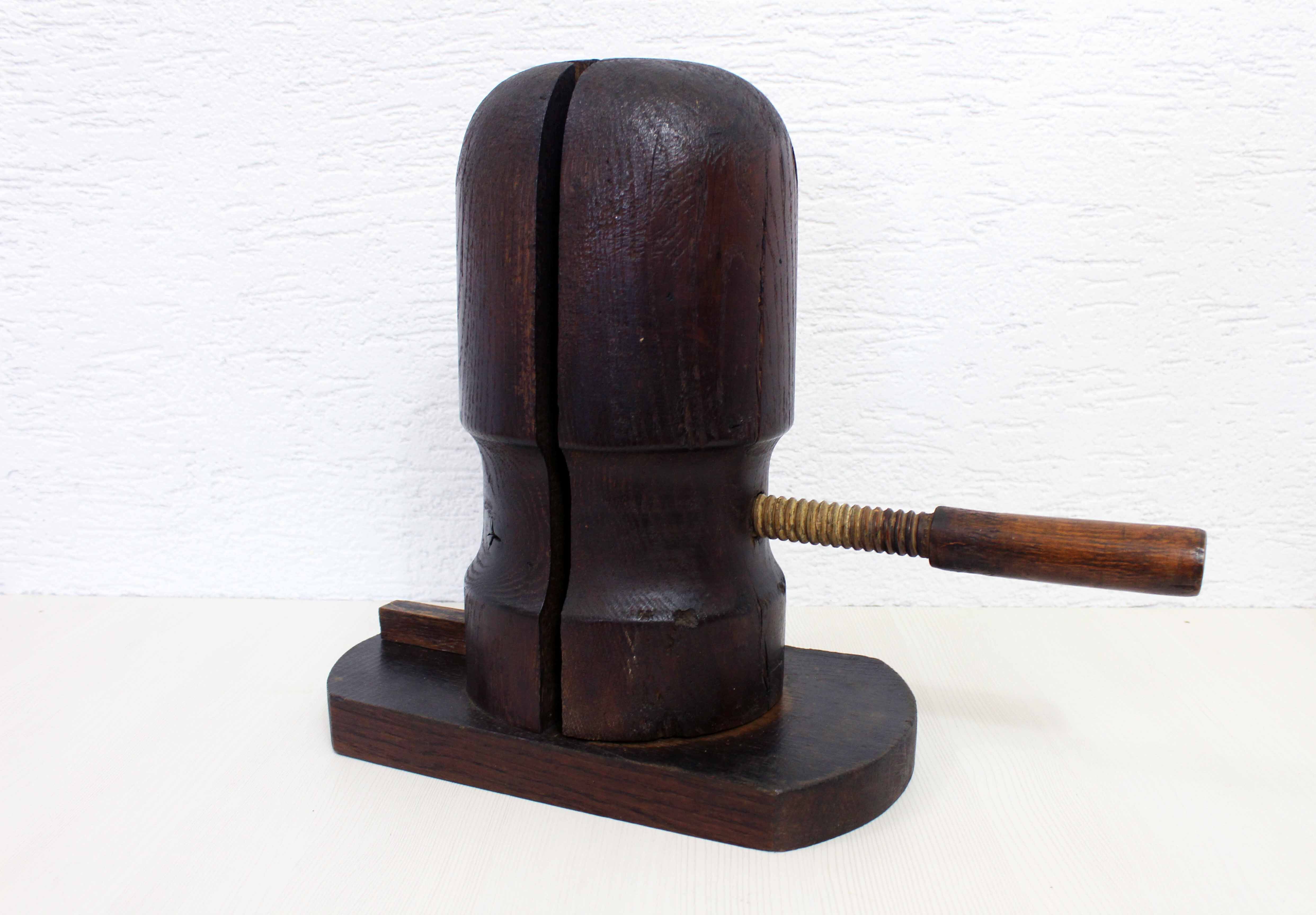 30s high-shape hat spreader