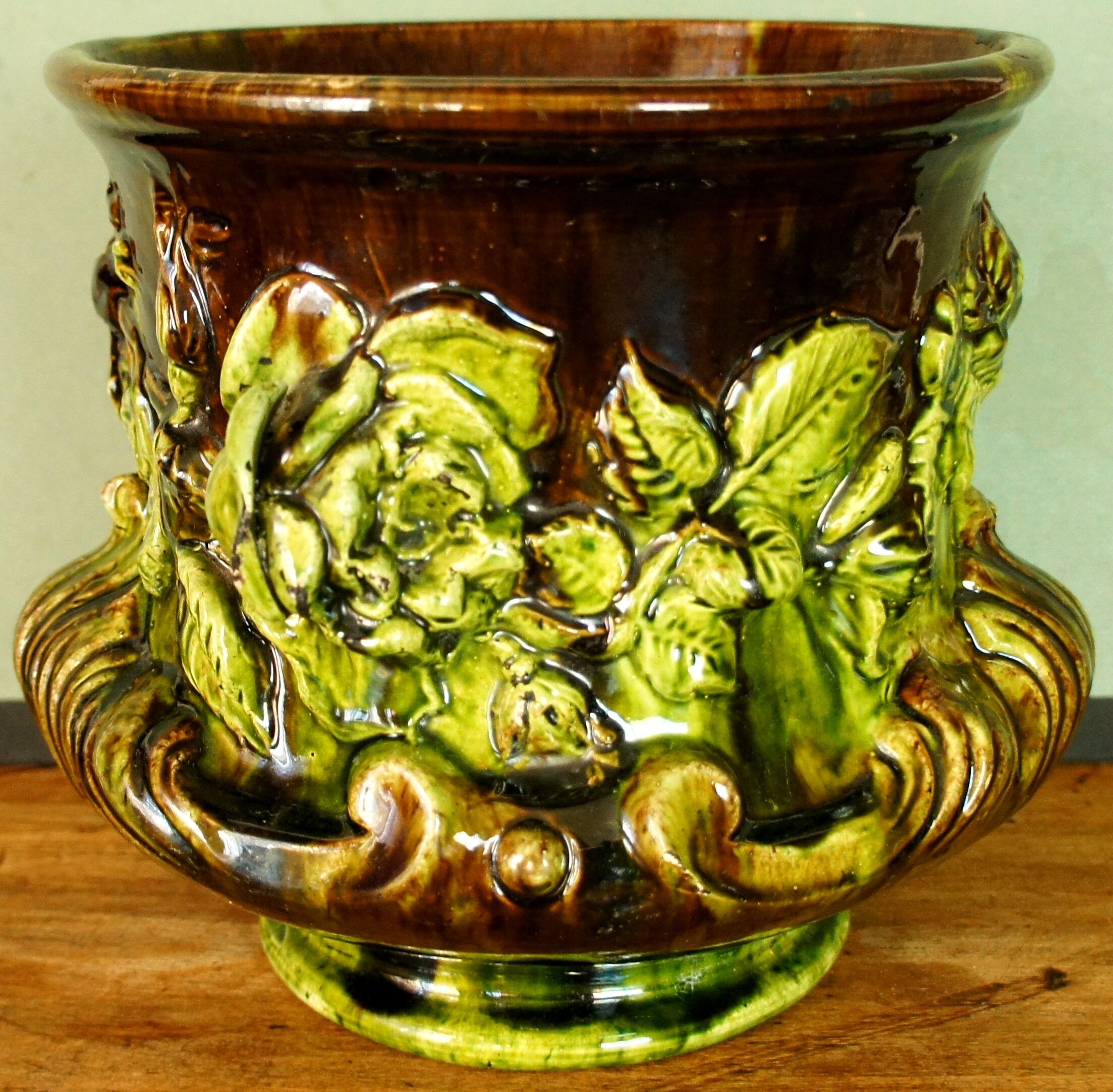 Acanthus-pink garland