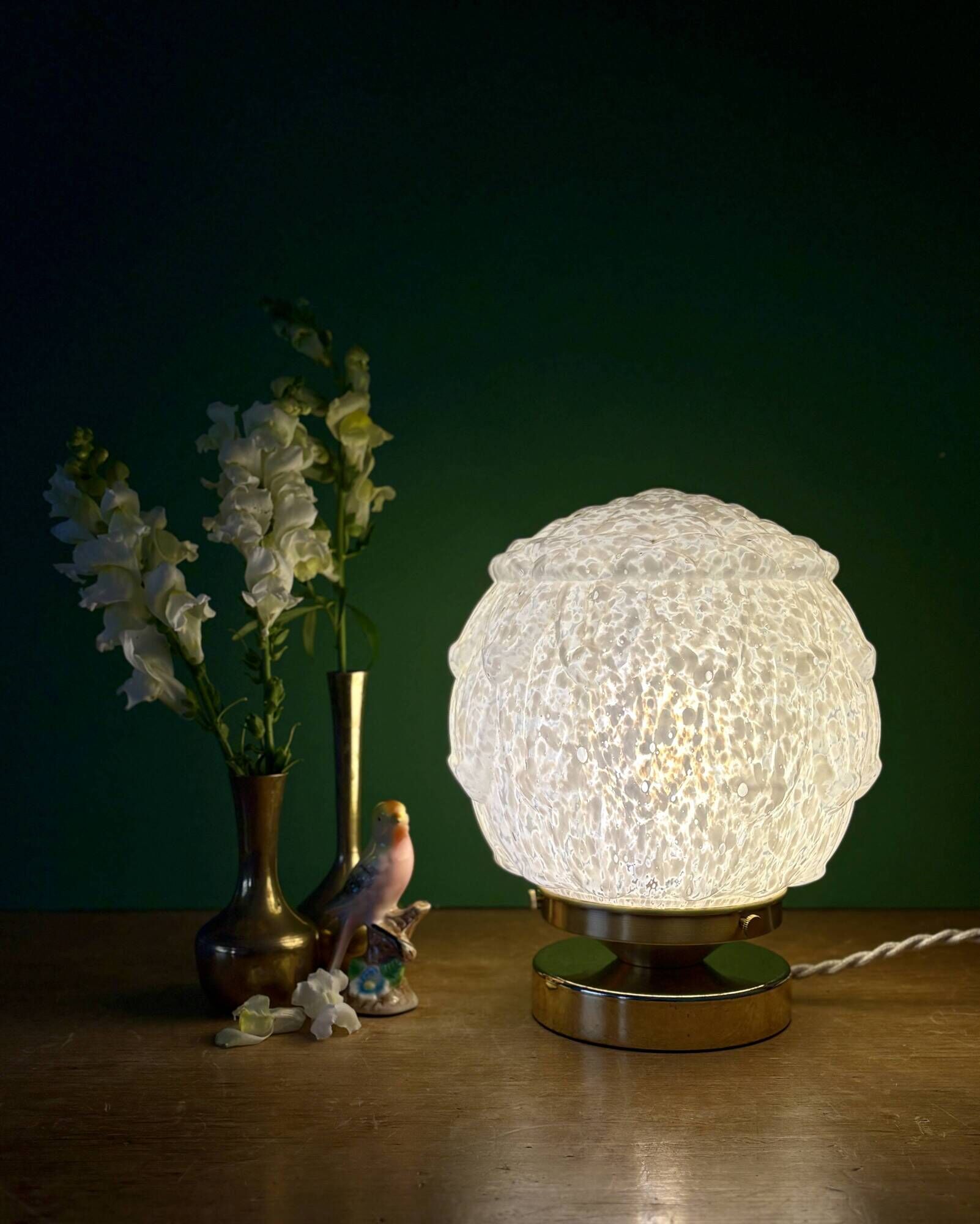 Vintage Art Deco globe table lamp in white Clichy glass