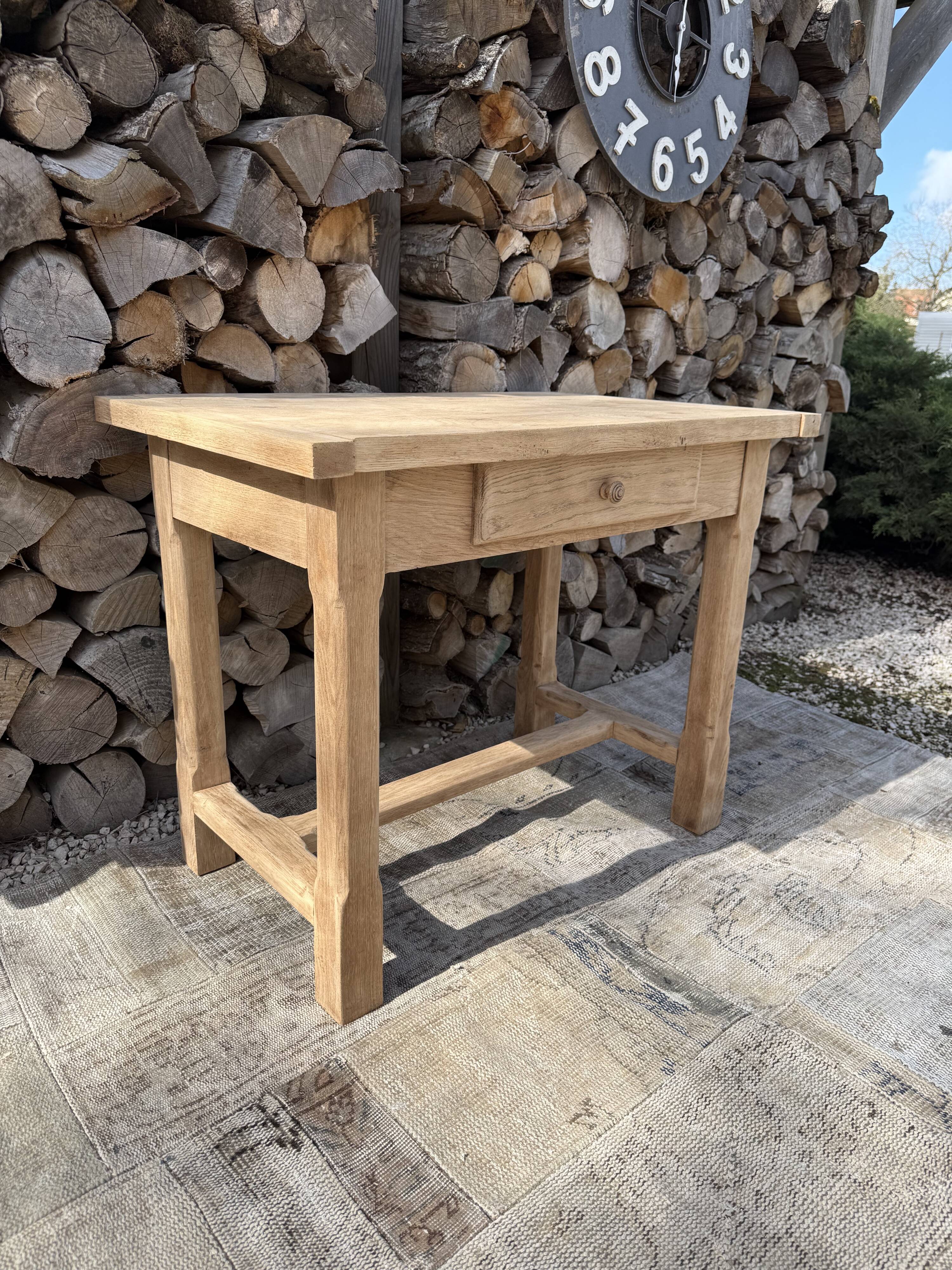 Small farmhouse table 90cm