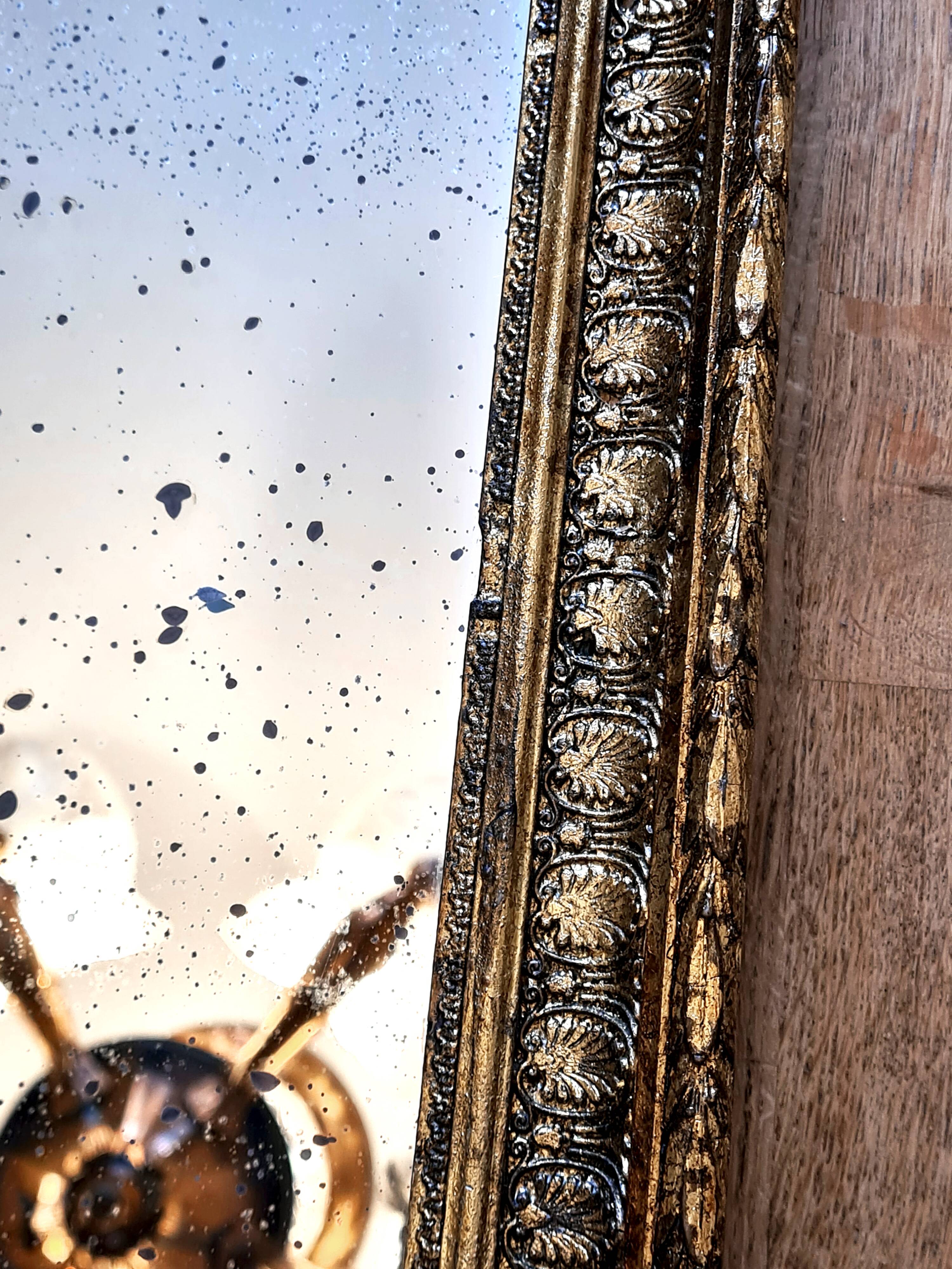 Antique mirror "Honoré" – Palmette decoration