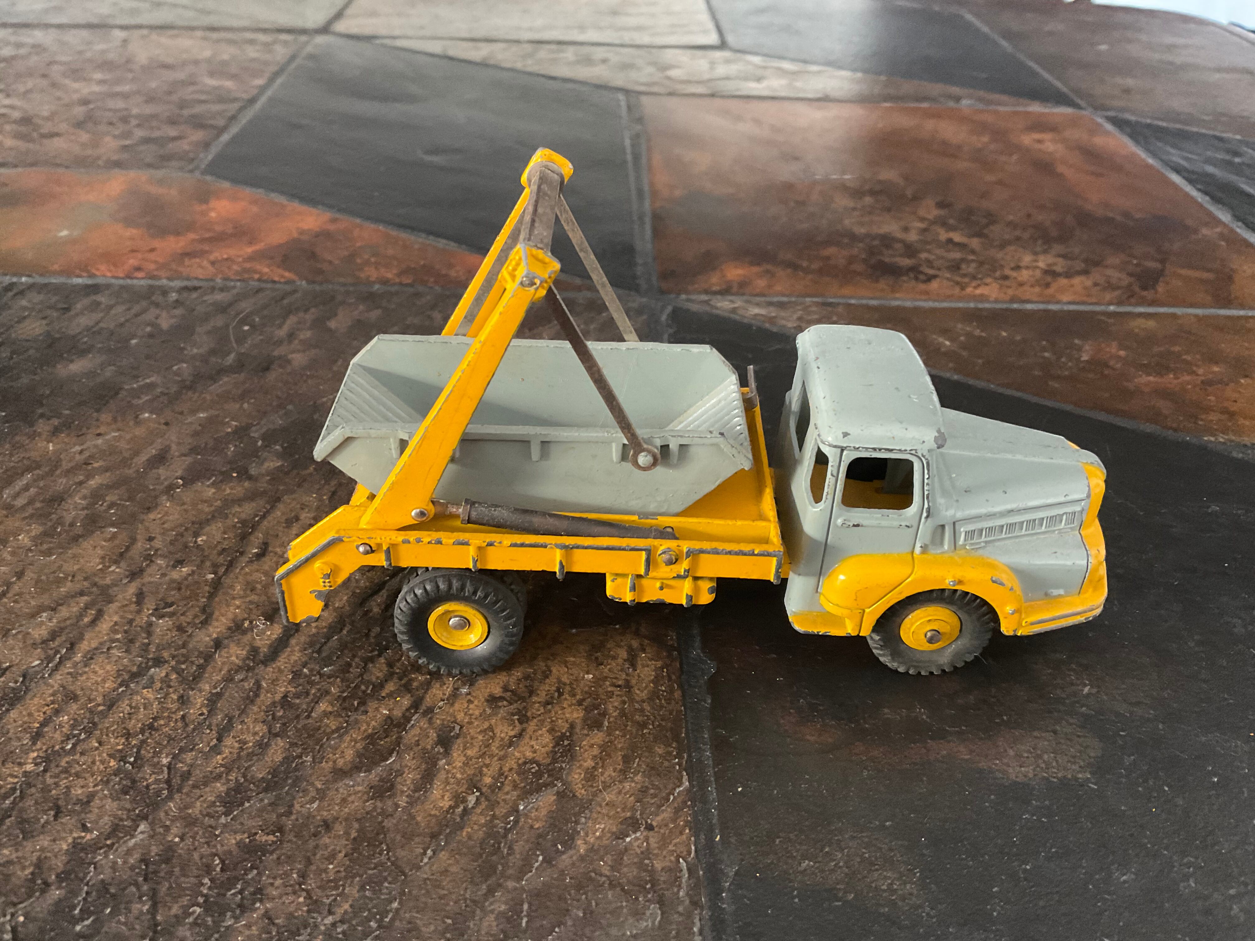Multi dump truck dinky supertoys
