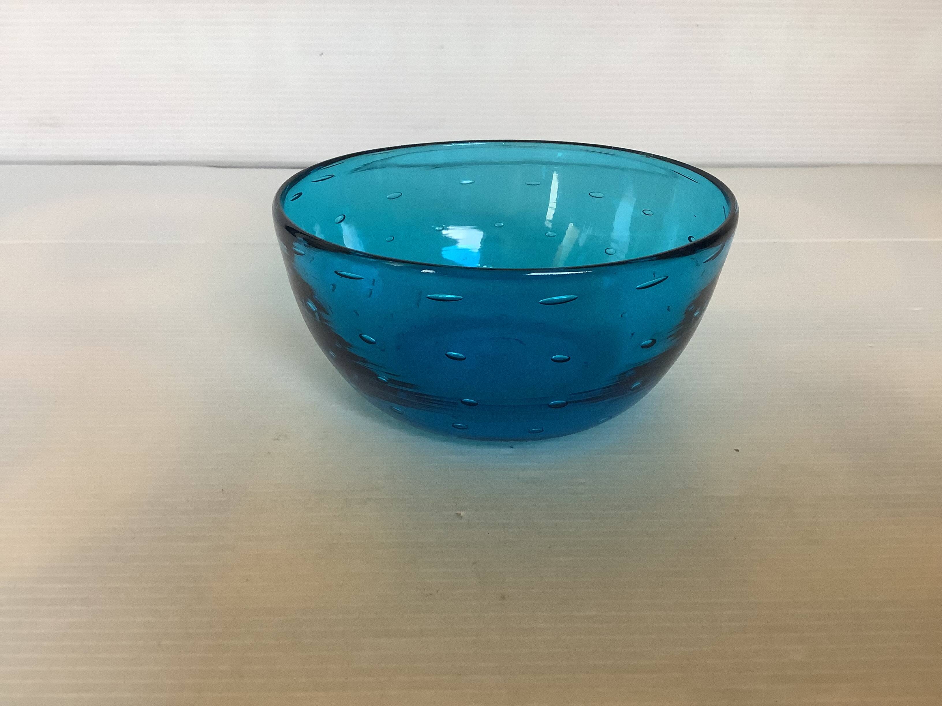 Blue glass bowl with bubbles, Murano style.