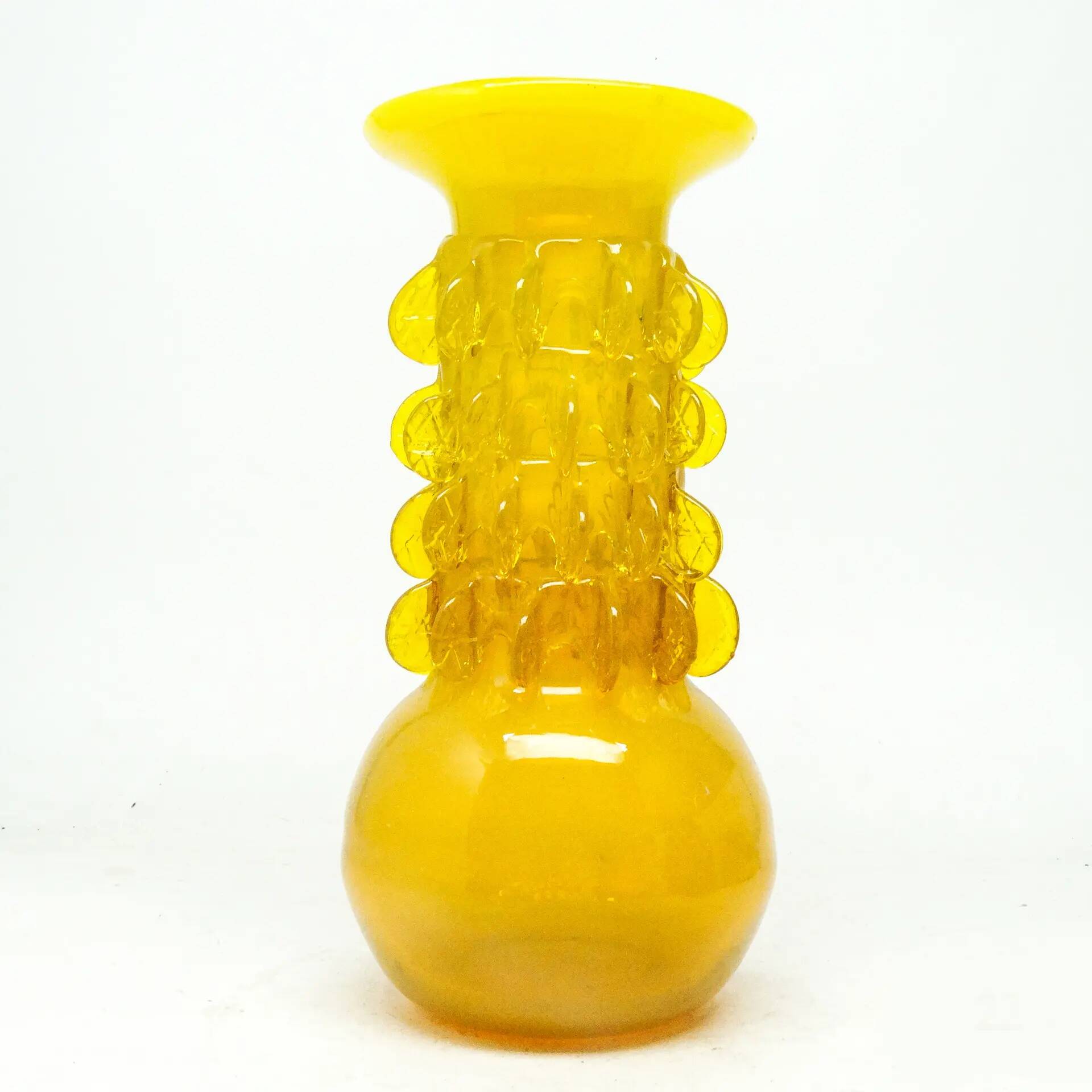 Bride vase, mid-century modern, yellow glass, designed by J. Słuczan-Orkusz, Poland, 1970s