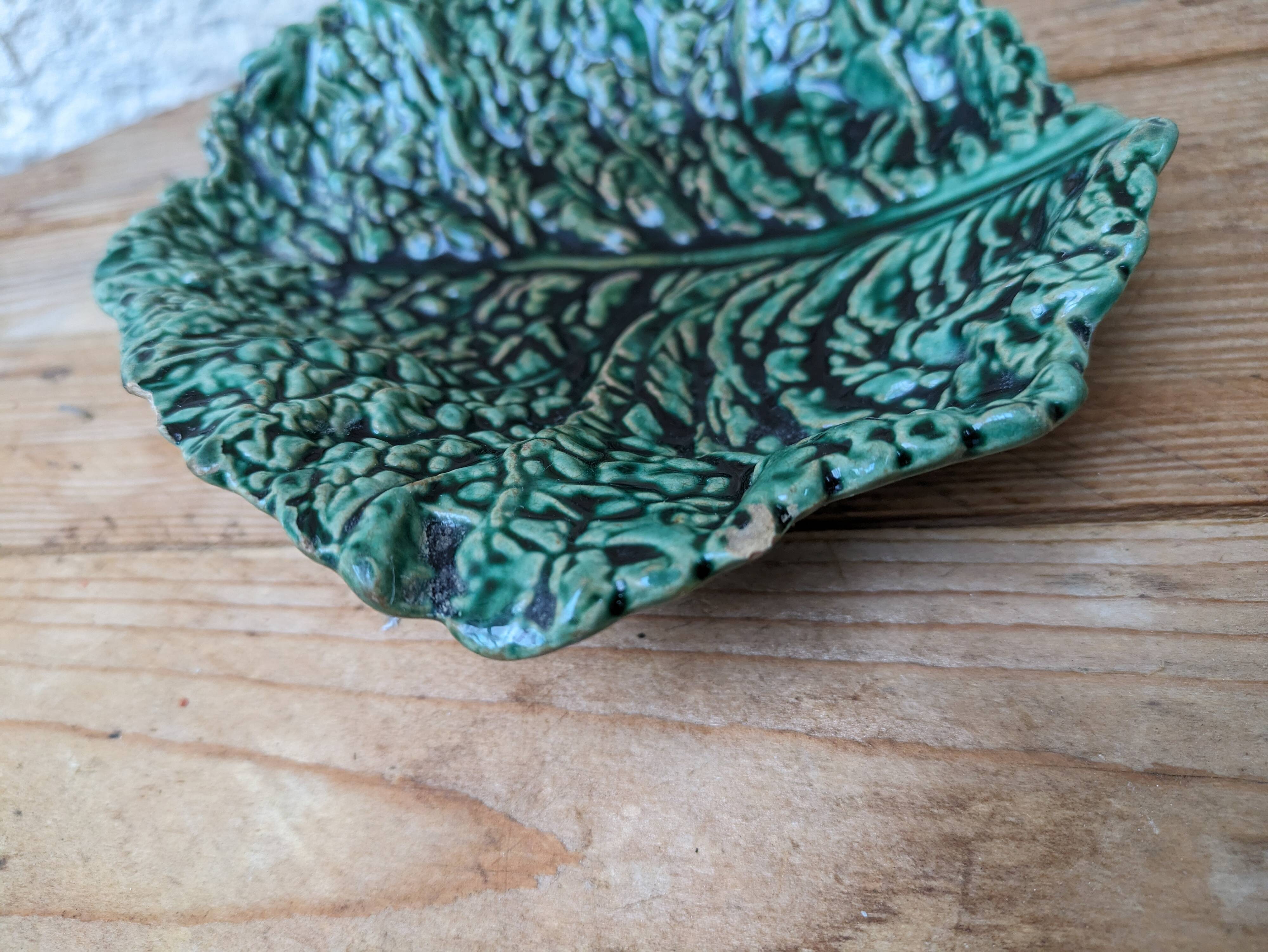 Sarreguemines ceramic cabbage leaf emptier