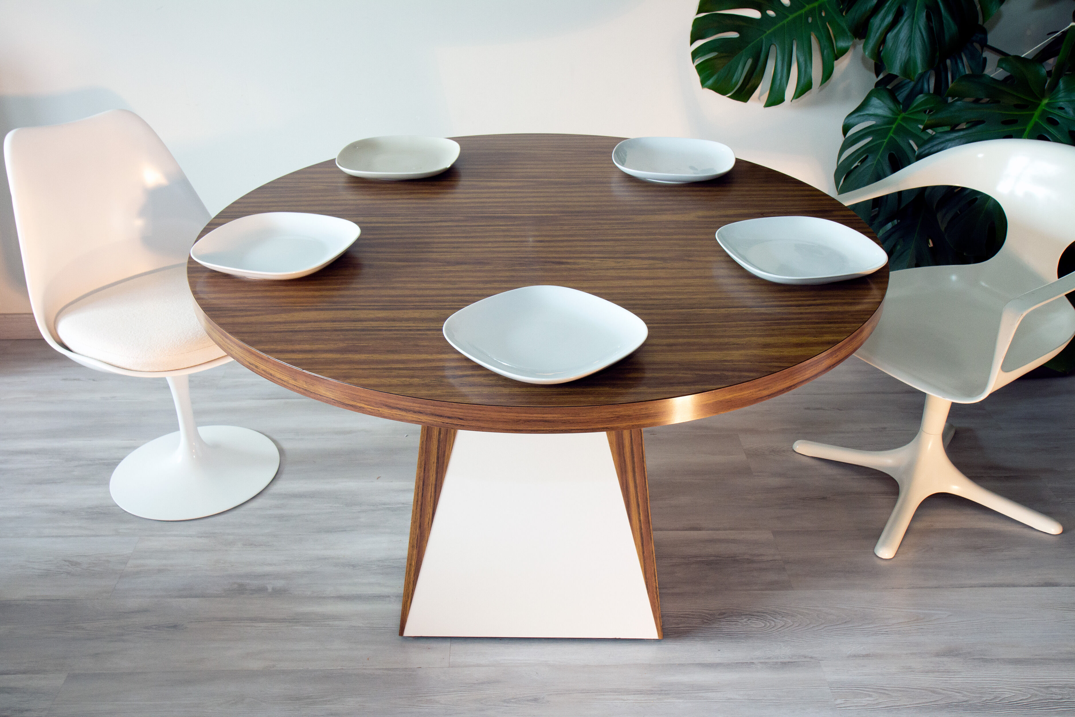 Graphic table, design 1970-80