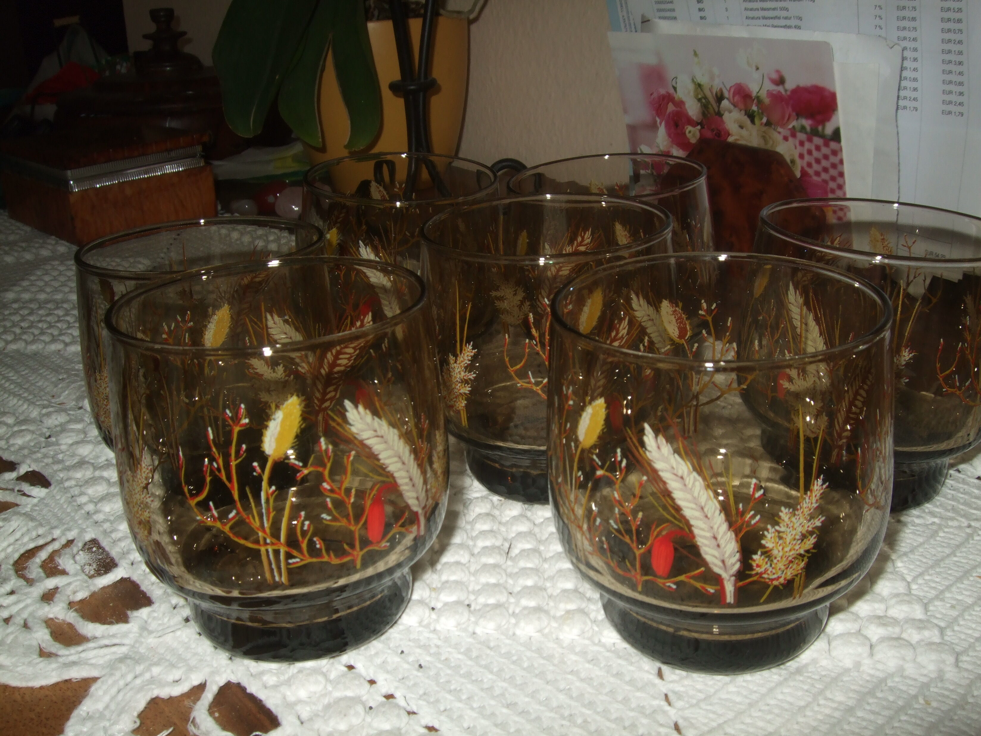 Lot of glass smoked glass and décor wheat
