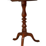 Elegant Early Victorian Tilt Top Table