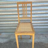 Cash chair