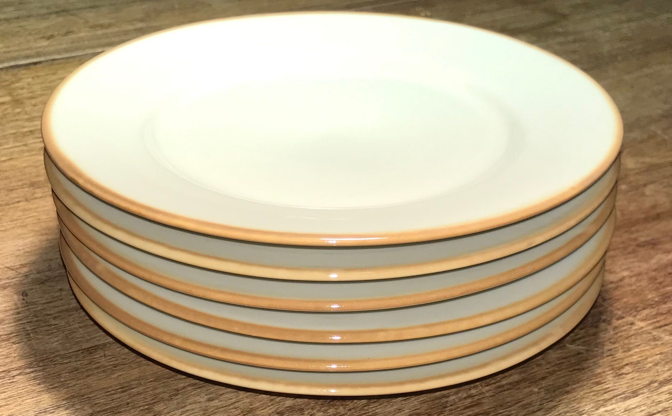 Série de 6 assiettes en grès