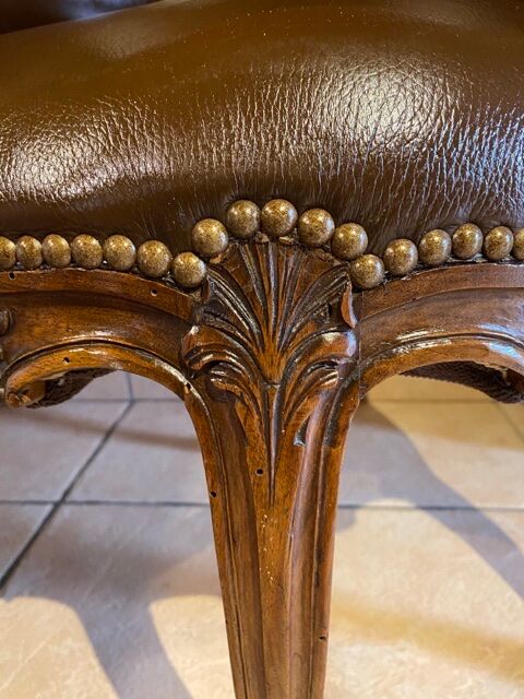 Late 19th century Louis XV-style office chair