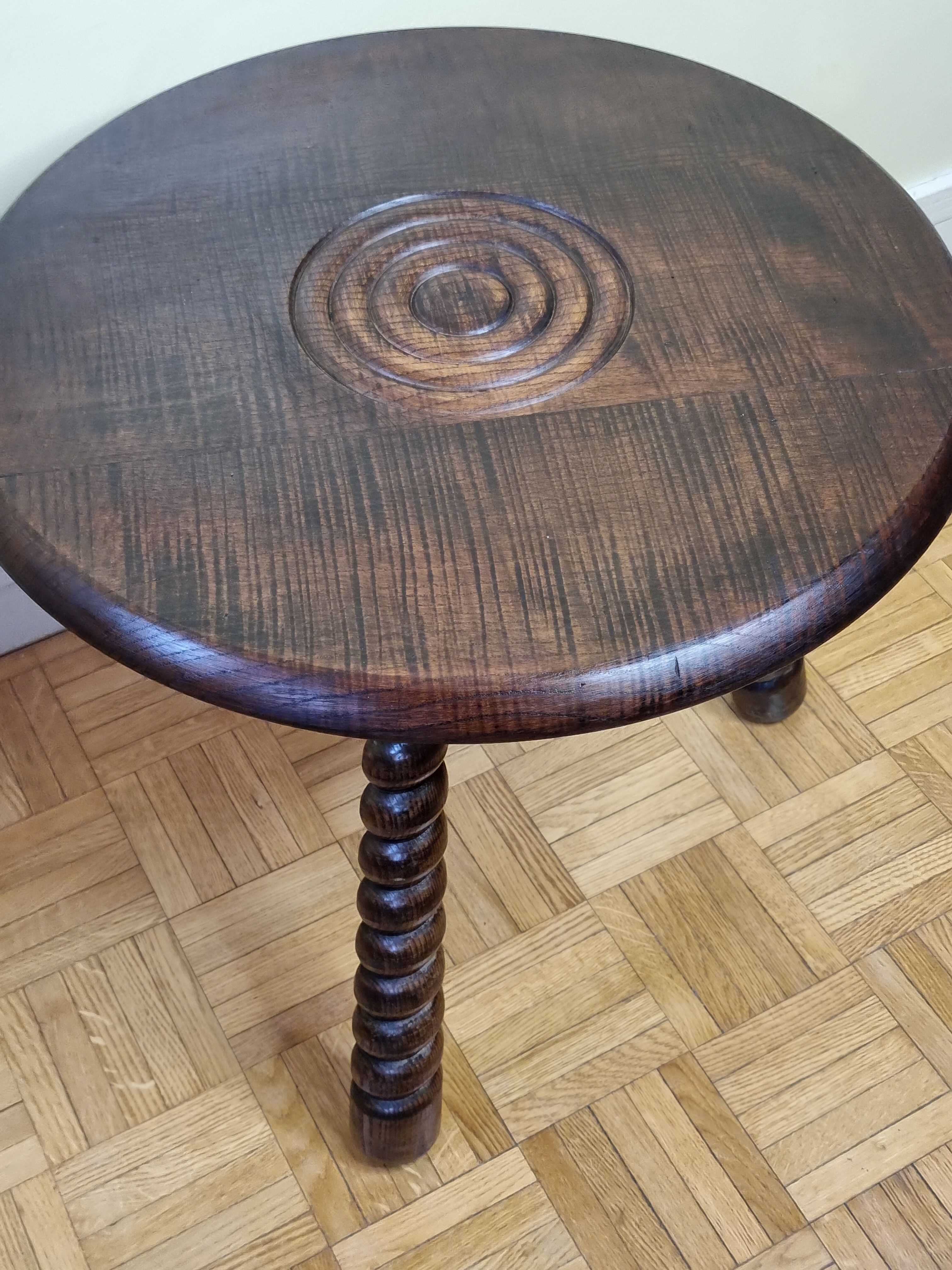 Round wooden coffee table turned Breton style, 50 cm