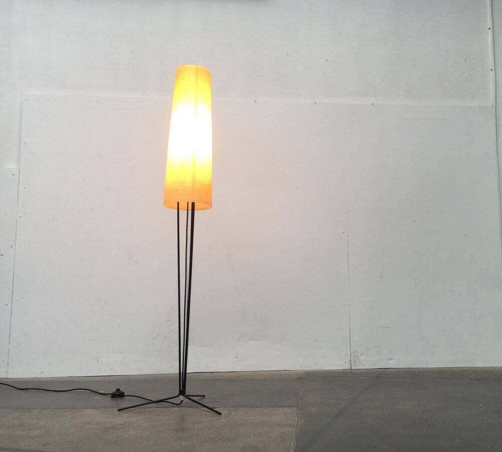 Minimalist floor lamp from Hesse Leuchten, mid-century, 1960s.