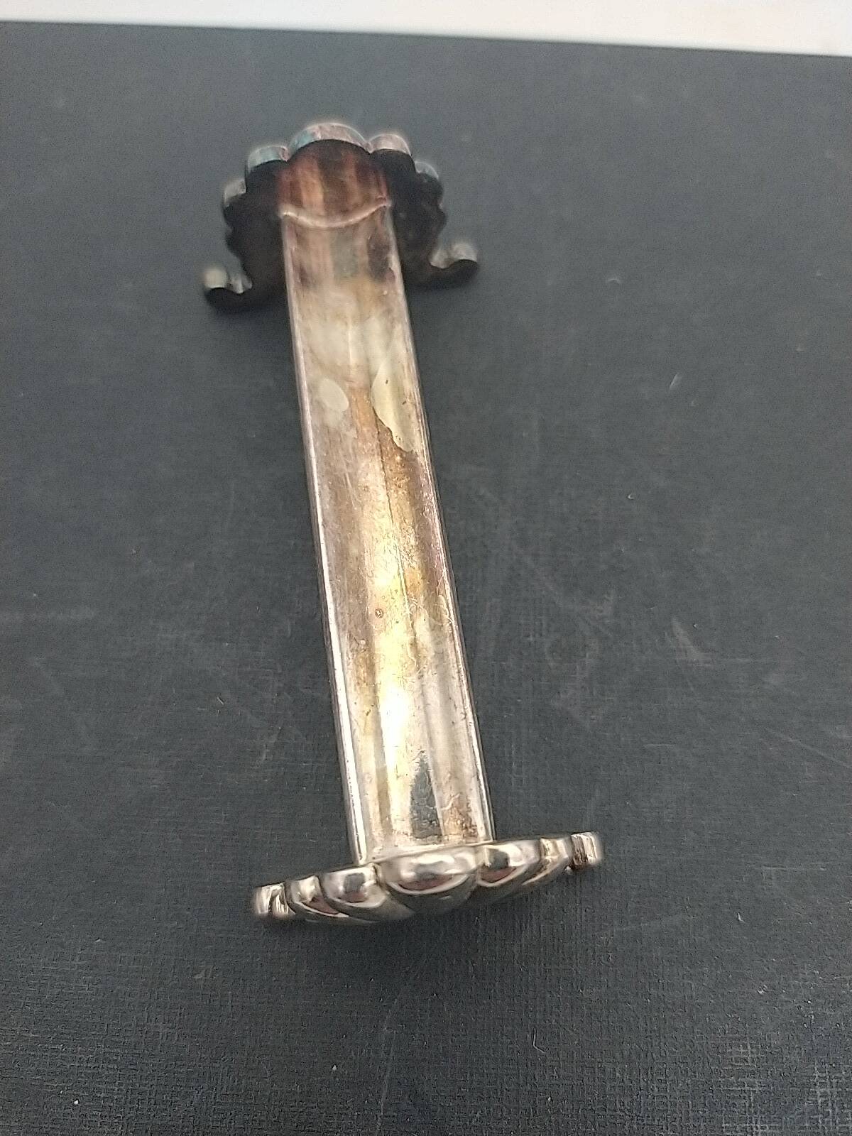 Silver-plated shell knife rests. Ravinet Denfert.