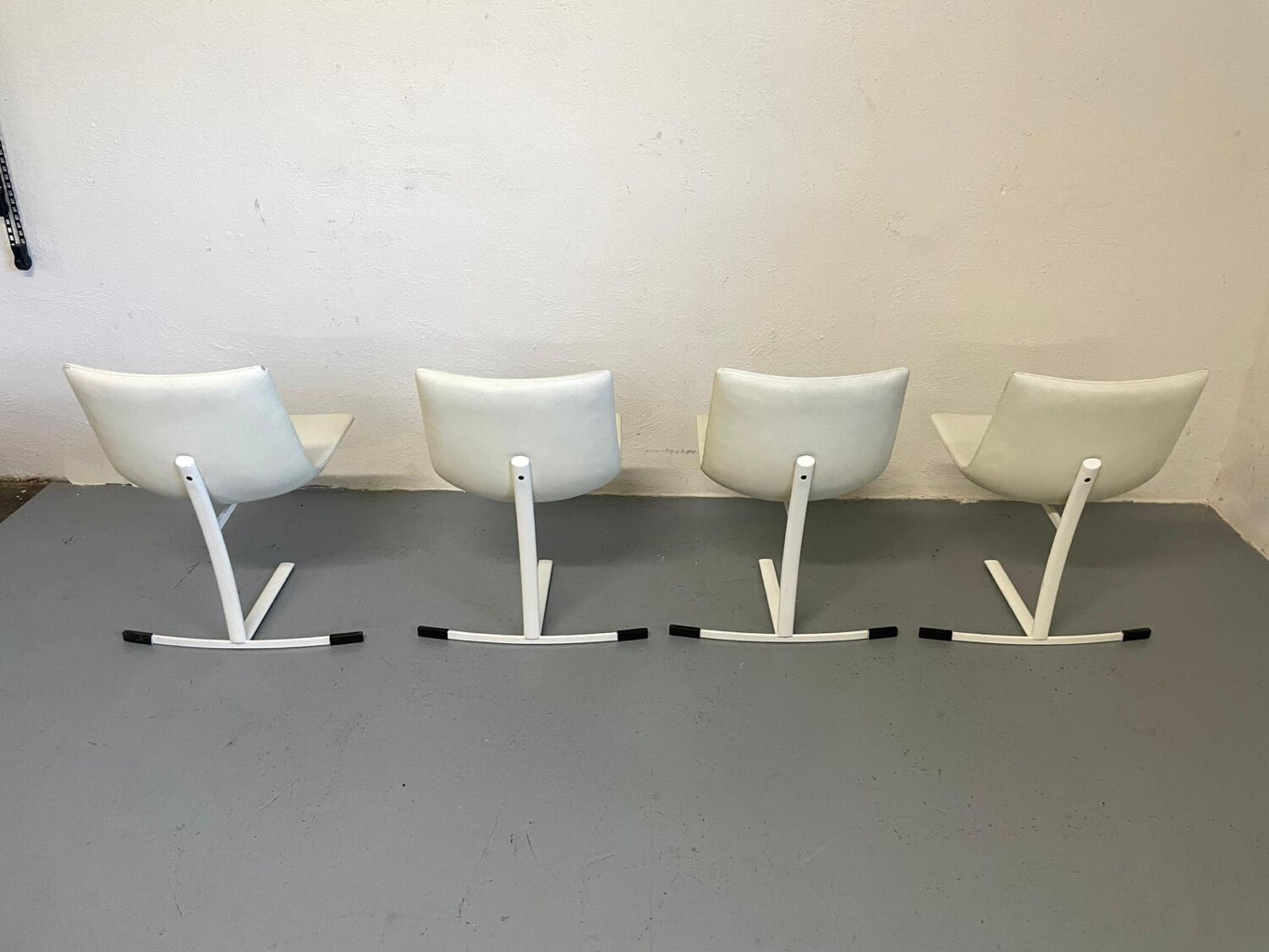 Chaises de salle à mange de Giovanni Offredi pour Saporiti