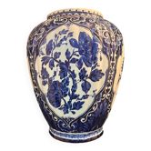 Vintage Delft Blue Ginger Jar: Blue and white ceramic vase