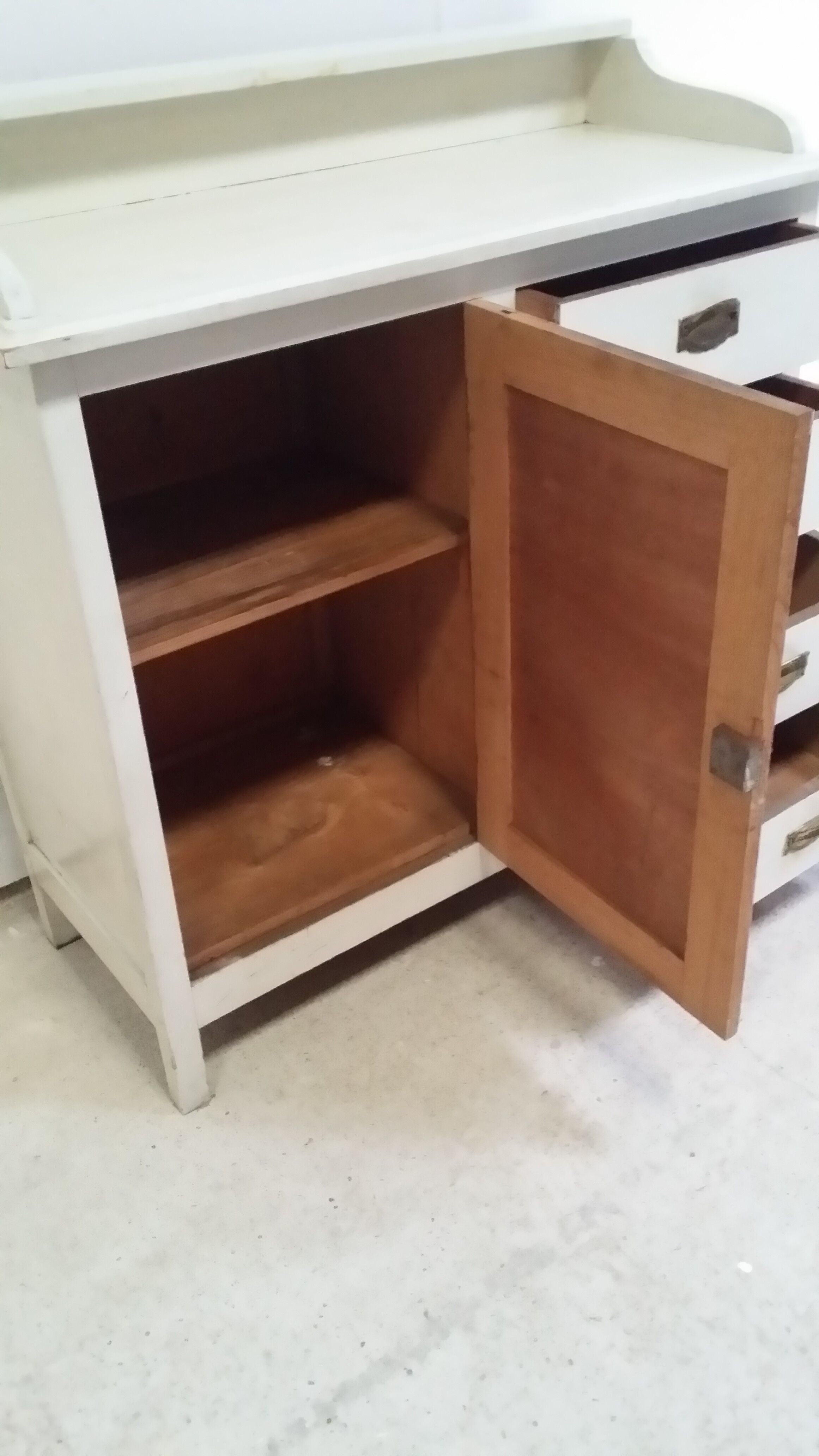 Chest of drawers 1 door , 4 drawers