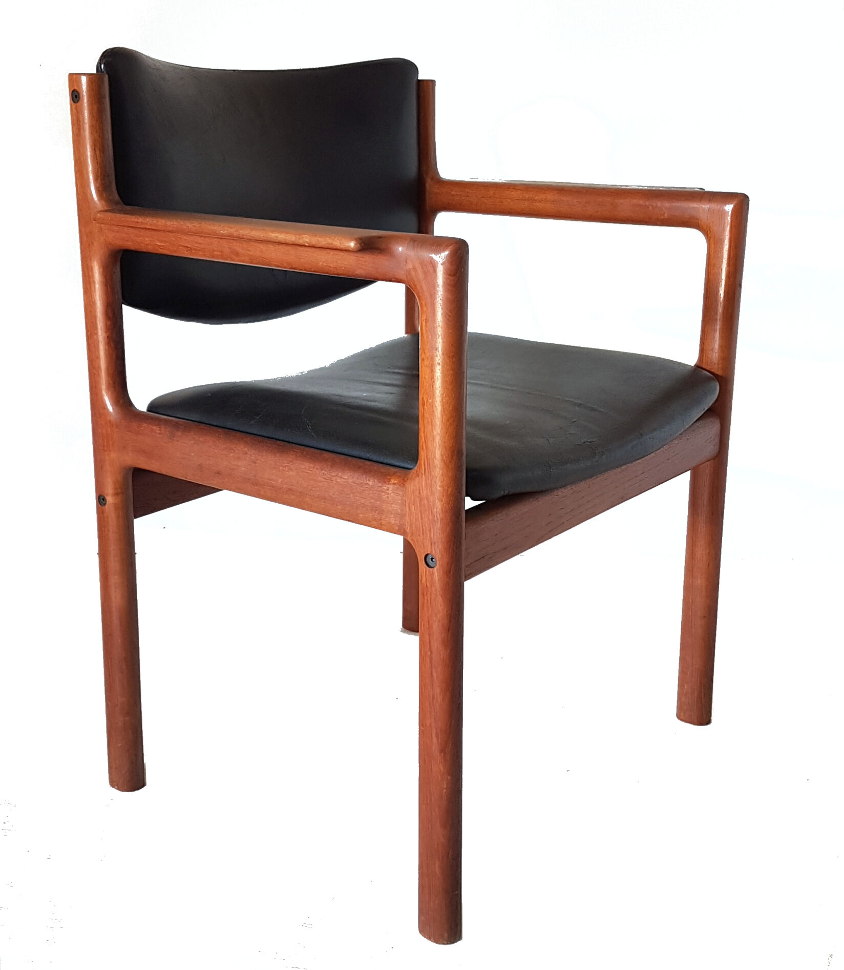 Set of 6 teak and leather armchairs. Denmark 1960s