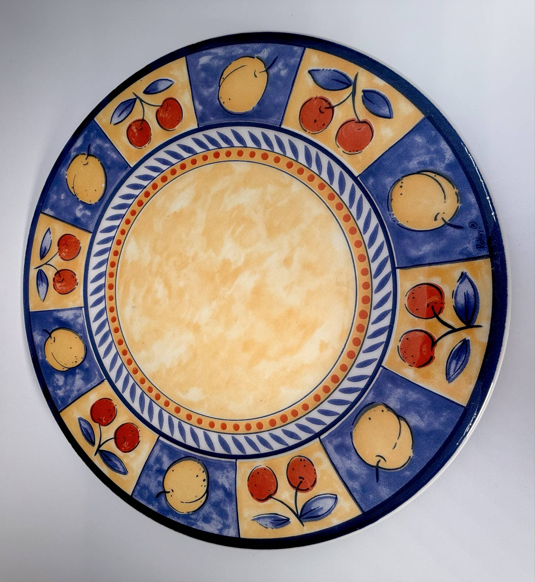 Assiette décorative Ligne Hôtesse signée Palluy – Citrons & Cerises
