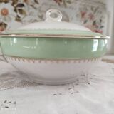 Water green vegetable dish with golden frieze, Cafés Lemaire.