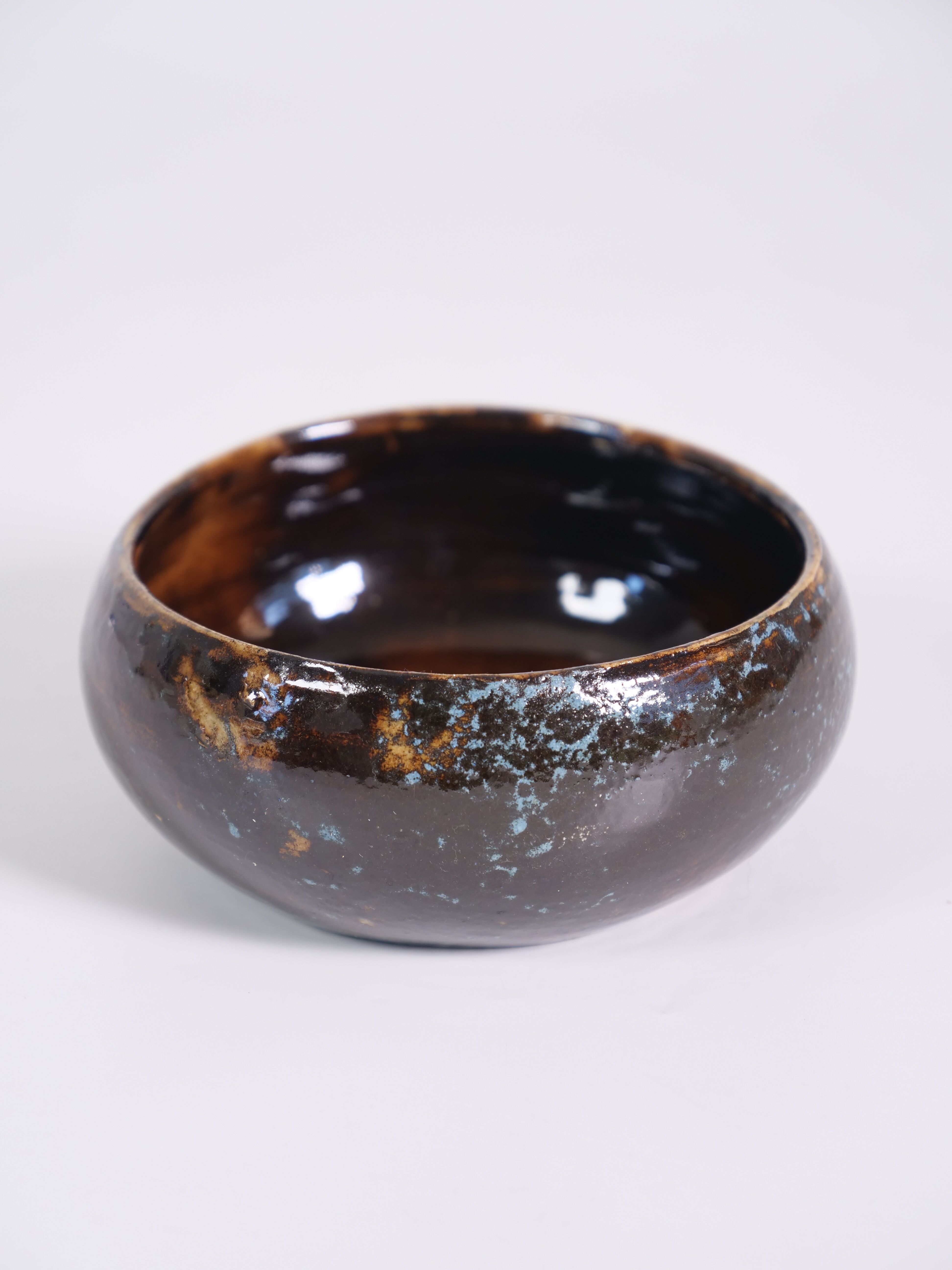 Original old artisanal bowl
