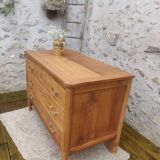 Old chest of drawers