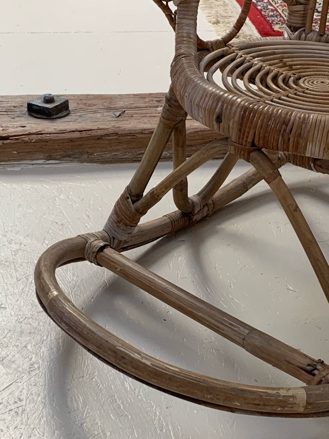 Fauteuil à bascule enfants rotin