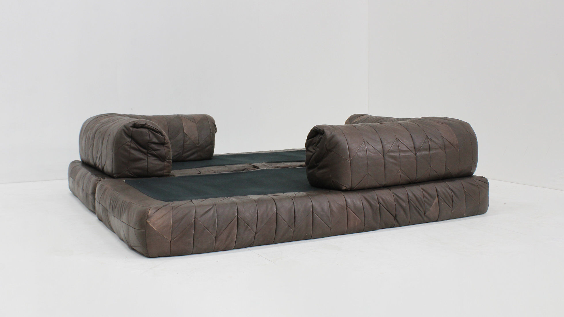 Canapé vintage en cuir patchwork des années 1970