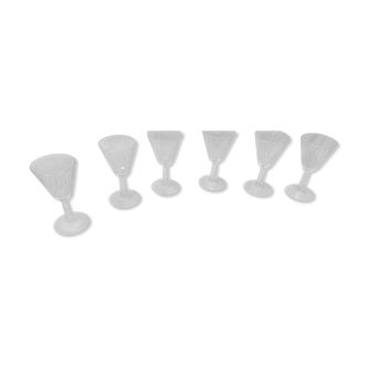 6 liqueur glasses