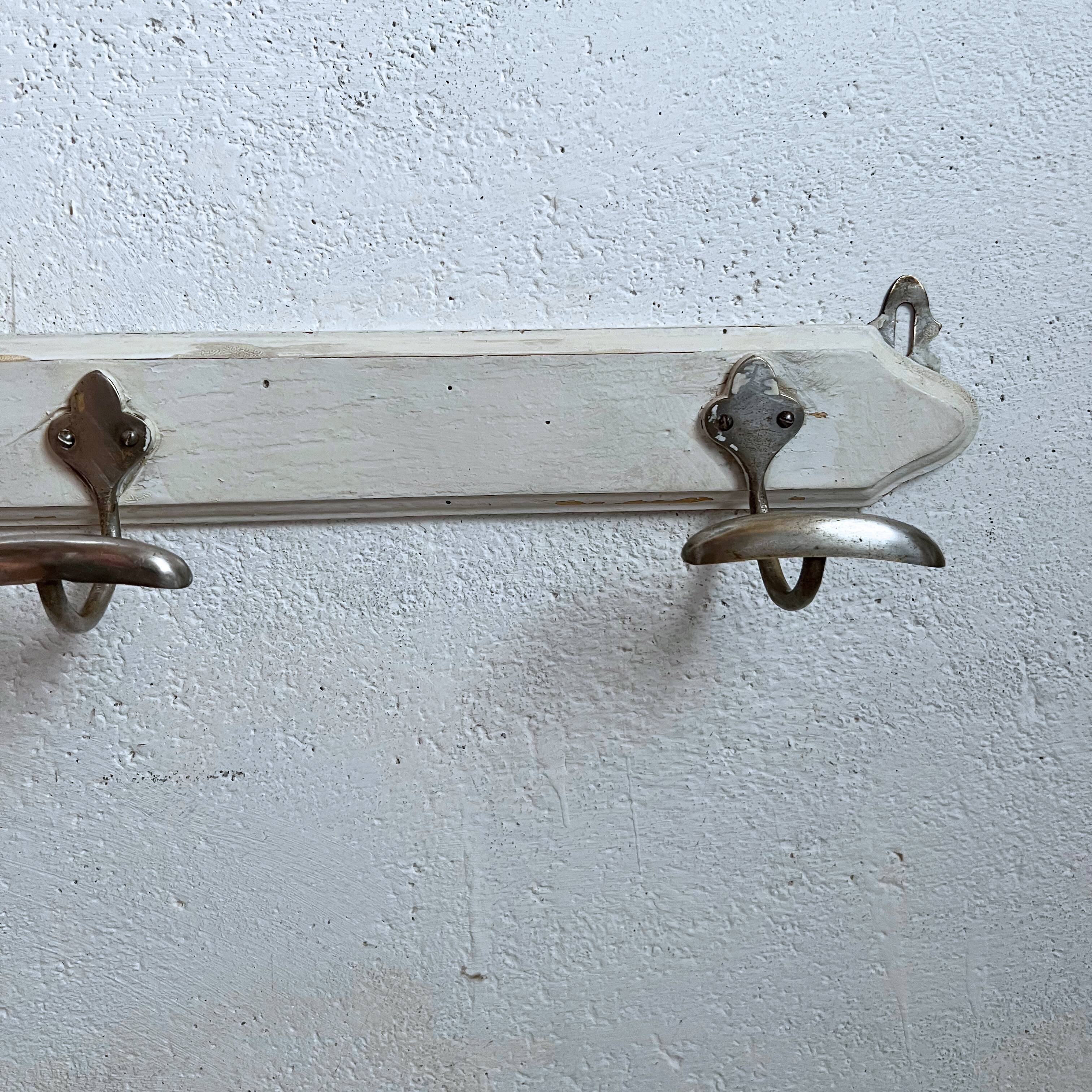 Wall coat rack 3 hooks