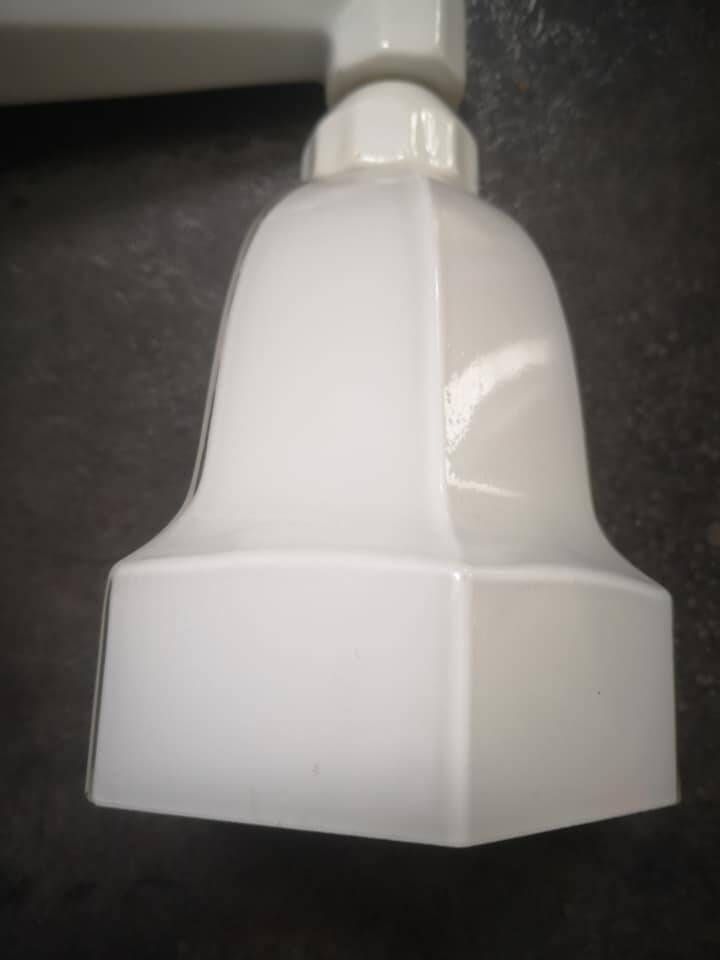 Wall lamp old white porcelain Art Deco 1930 tulip opaline glass