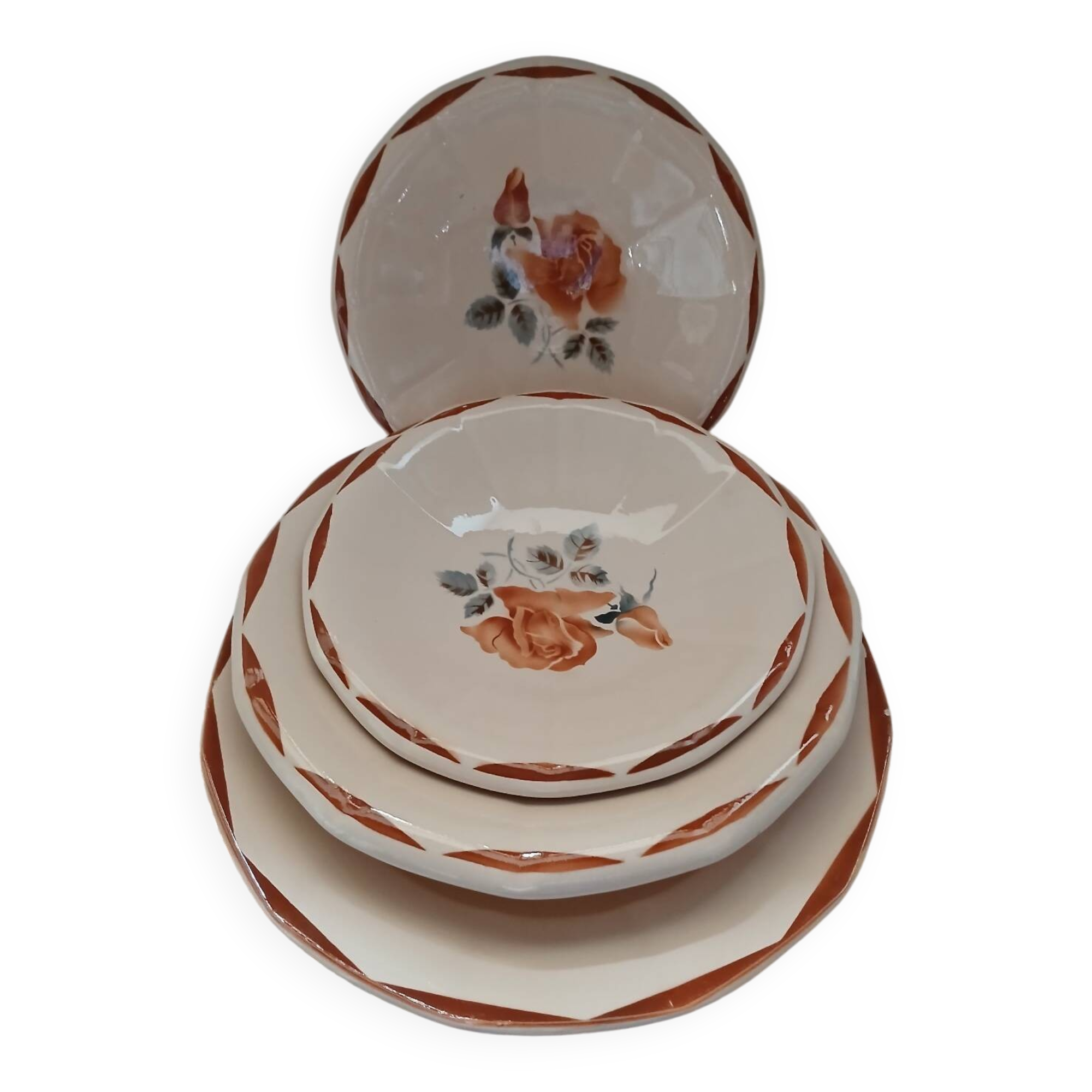 4 old dishes from Digoin and Sarreguemines