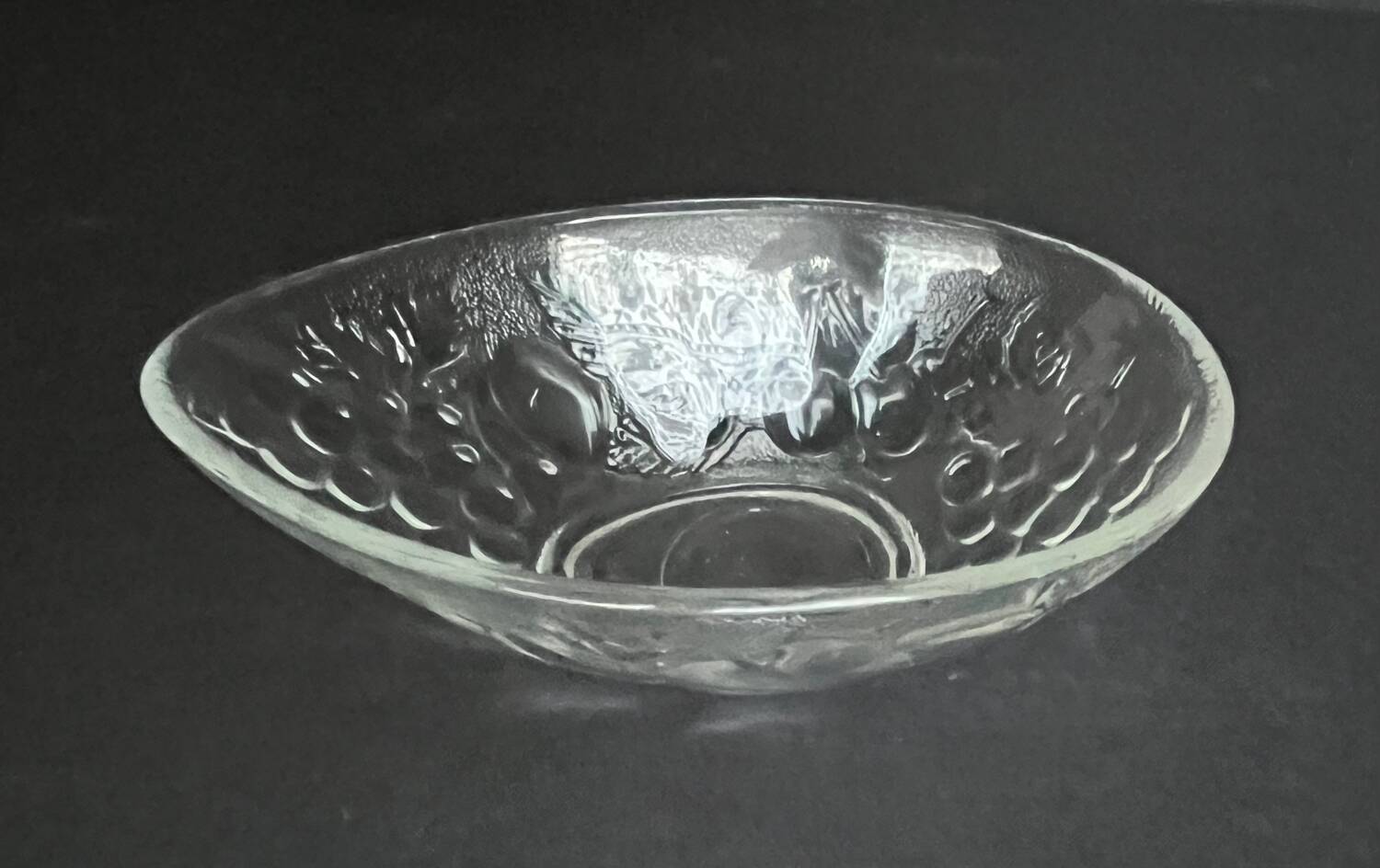 8 glass dessert bowls or appetizers