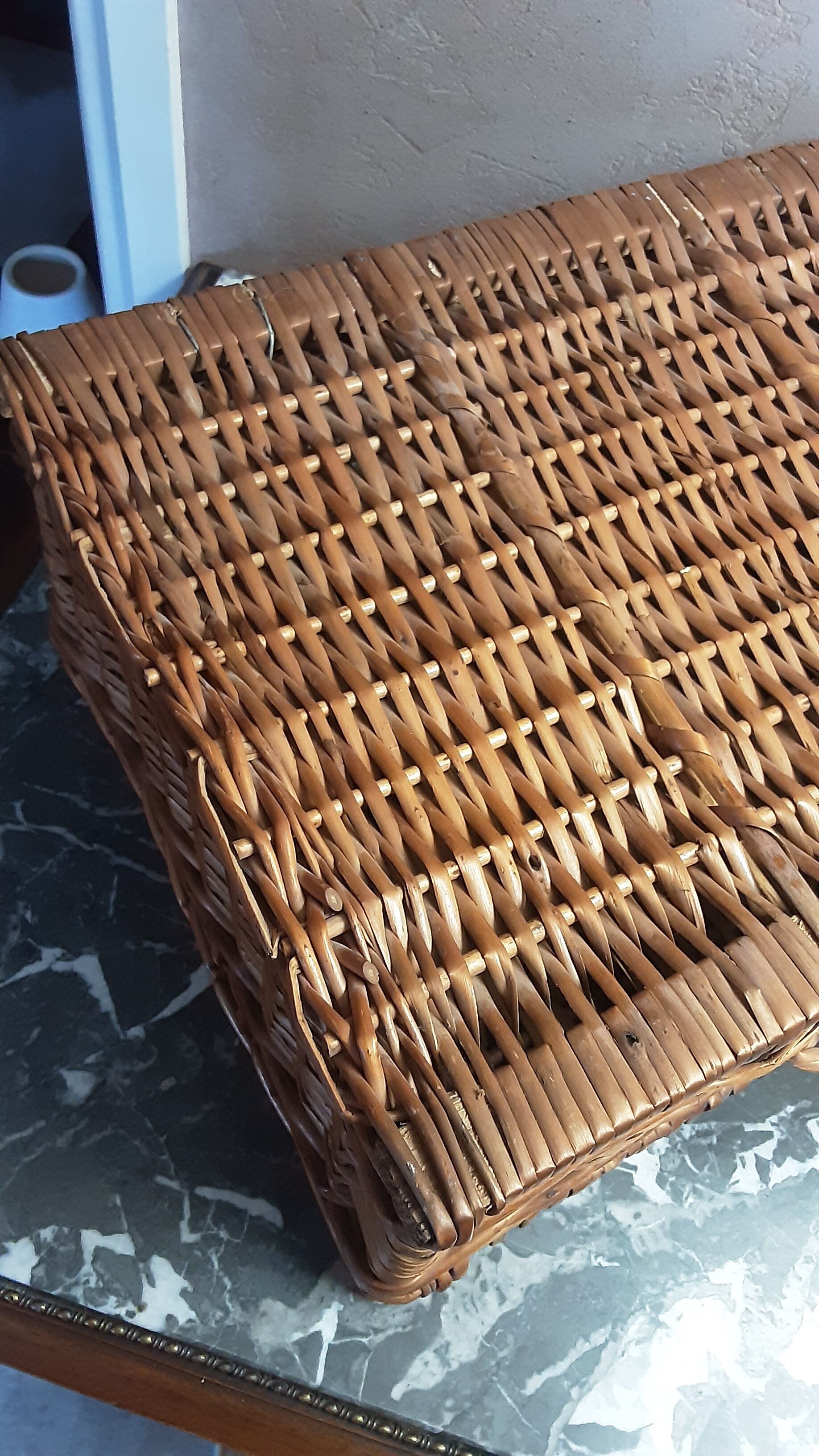 Rattan wicker malle 70 years