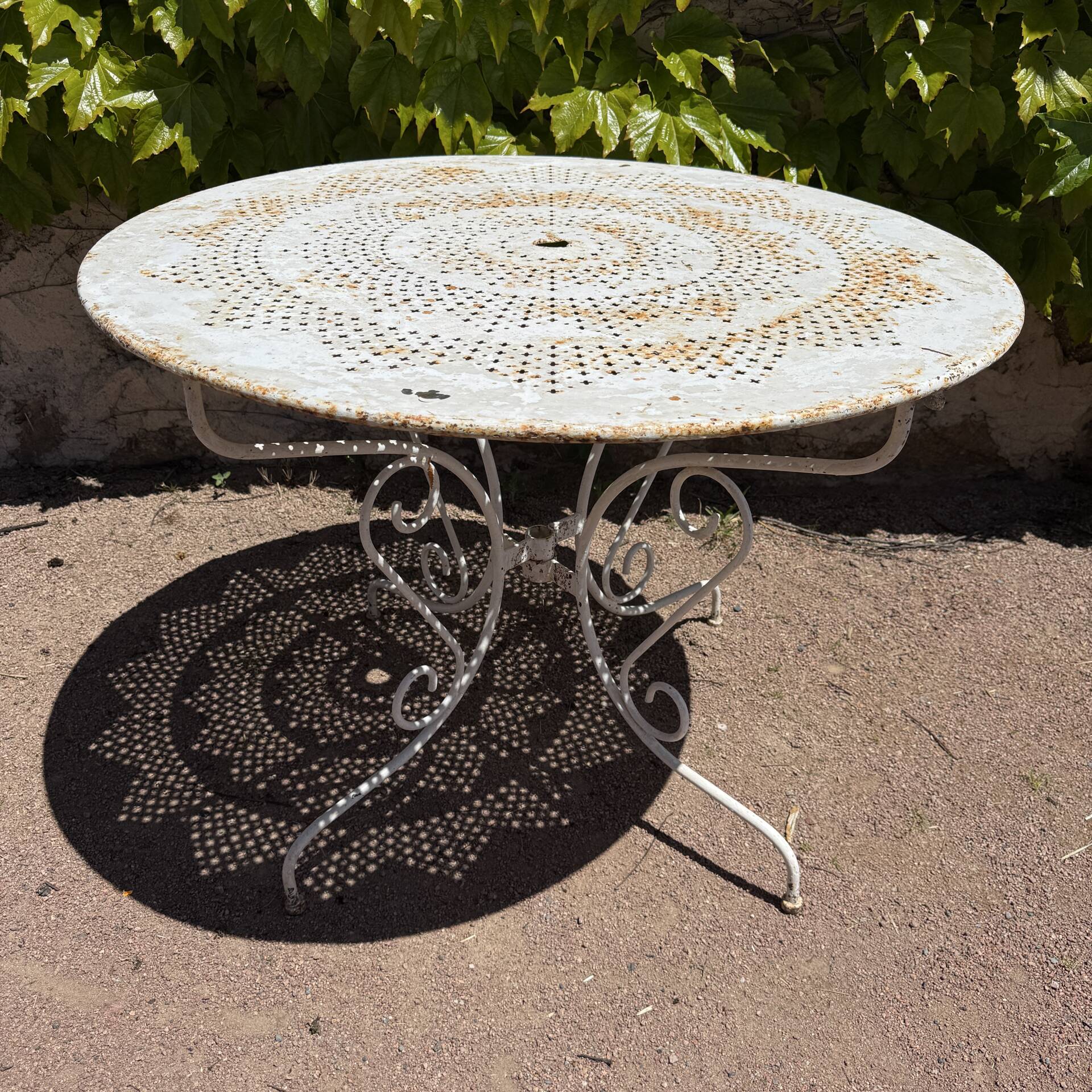 Table de jardin des années 50 France