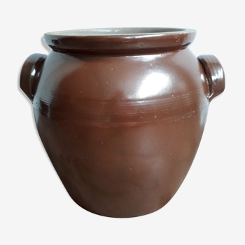 Sandstone pot