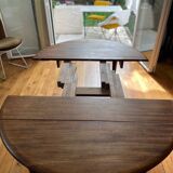 Extendable table