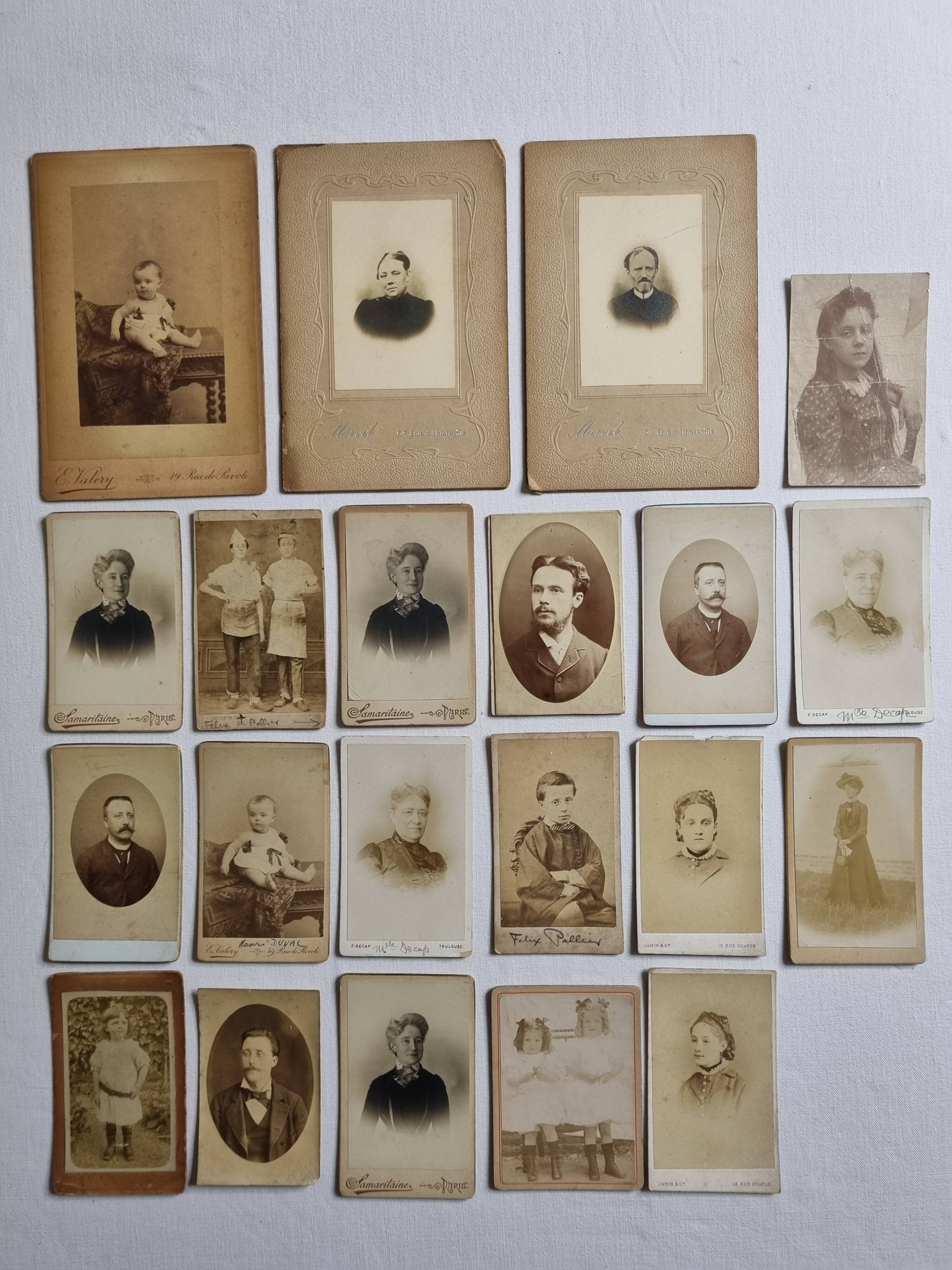 Set of 21 old photographic portraits from the end of the 19th century to the beginning of the 20th century