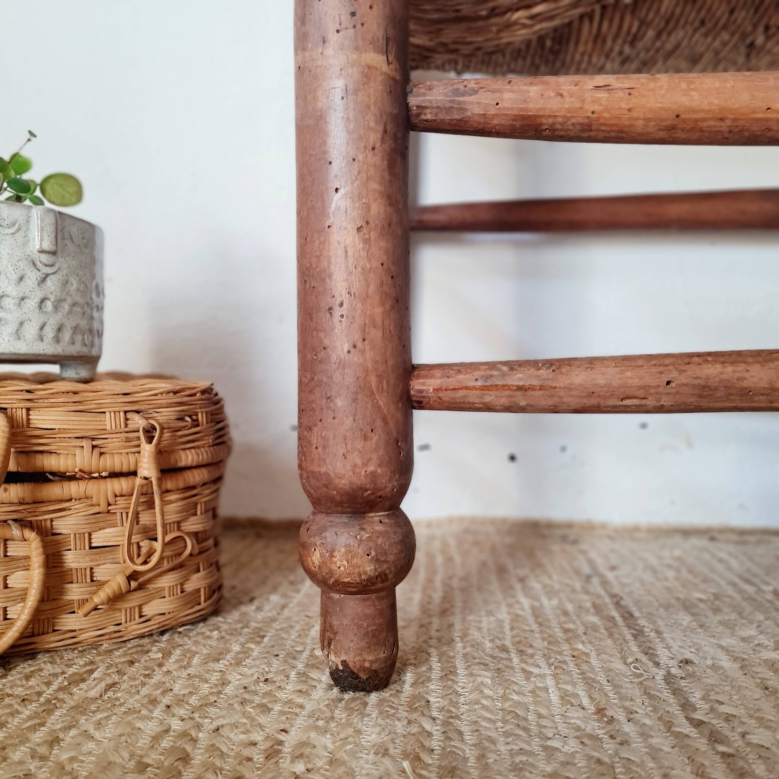 Turned wooden bench and straw - 1950s