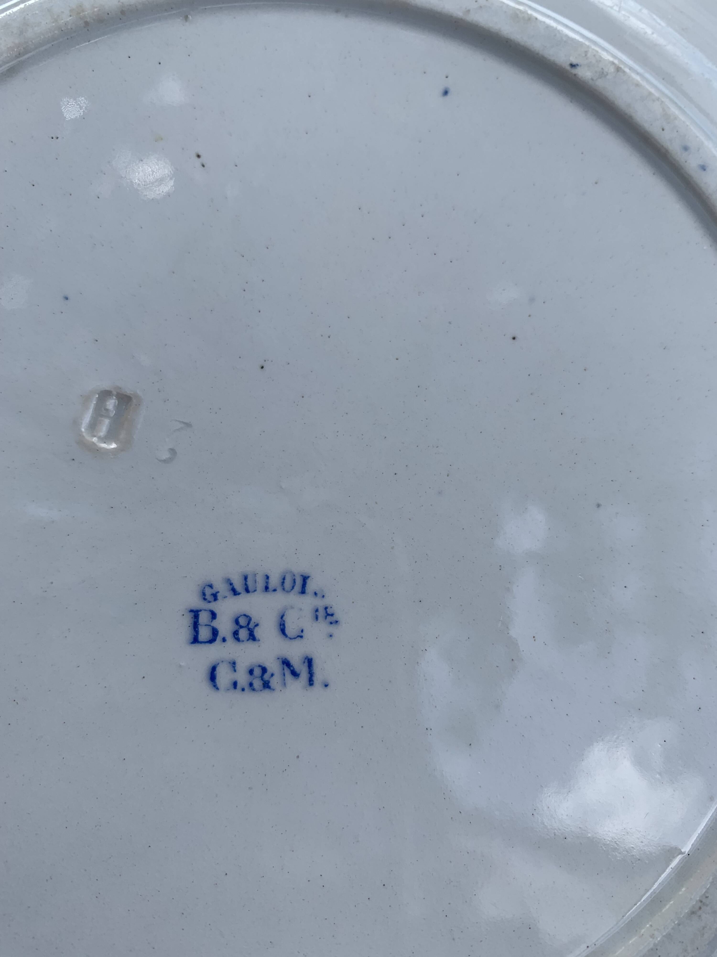 4 flat plates Gaulois model, Creil and Montereau and Elorn, Digoin Sarreguemines, collector